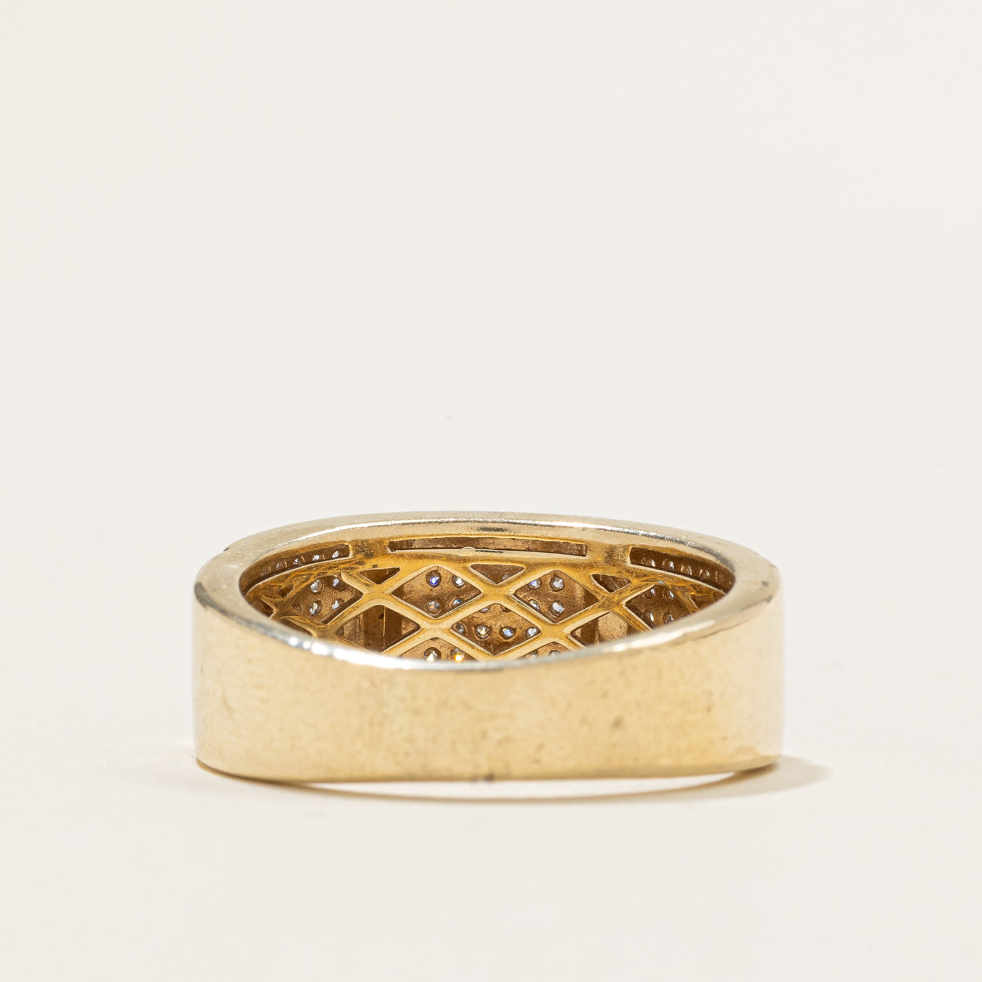 Bague triple grille en or 10 carats sertie de diamants | 6,80 ct au total | Taille 9,0