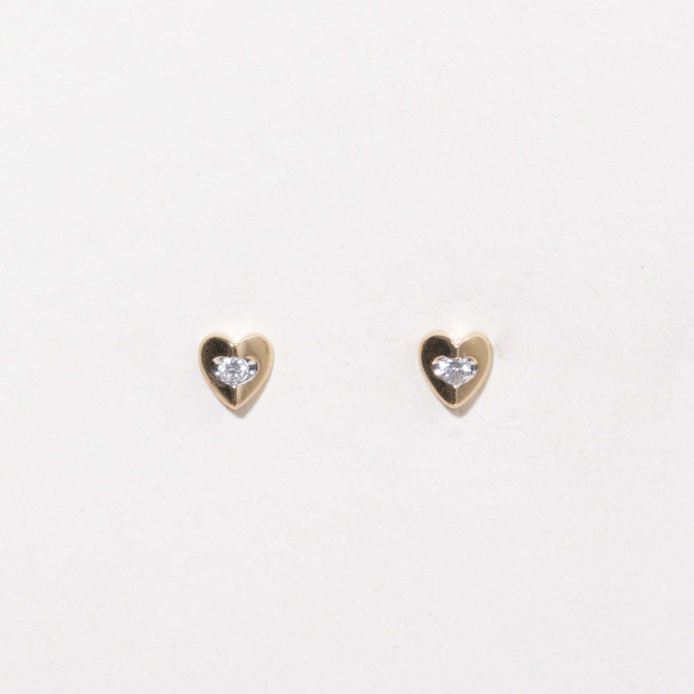 14k Diamond Heart Stud Earrings | 0.10ctw