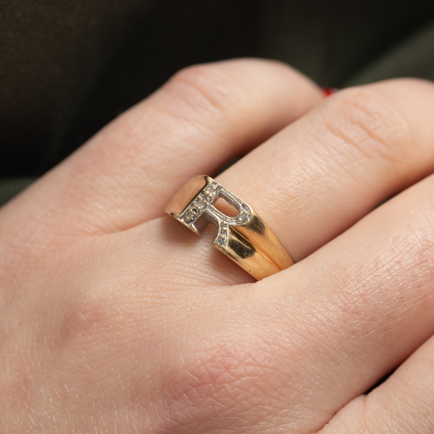 10k Diamond "R" Initial Ring | SZ 8