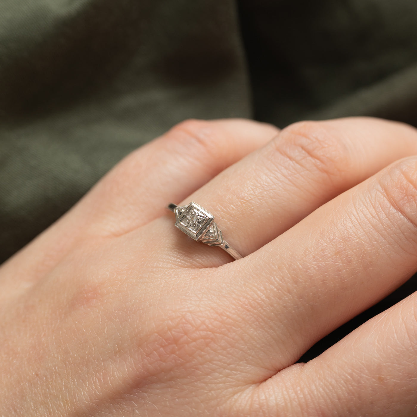 14K Diamond Milgrain Geometric Ring | SZ 7.0