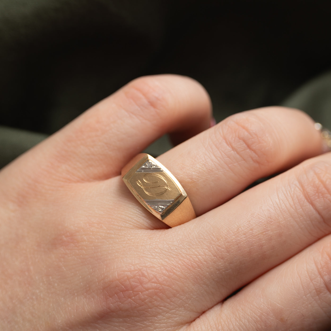10k Diamond "D" Initial Signet Ring | SZ 9.5