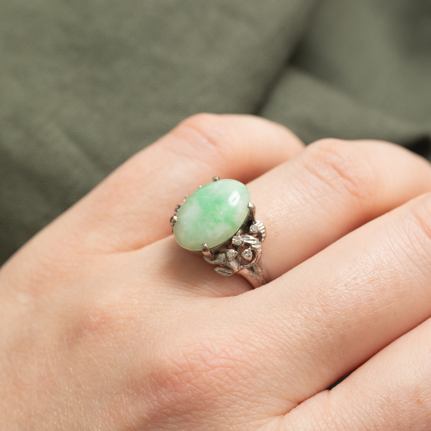 Oval Cabochon Jade Textured Cocktail Ring | 7.60ct | SZ 6.5