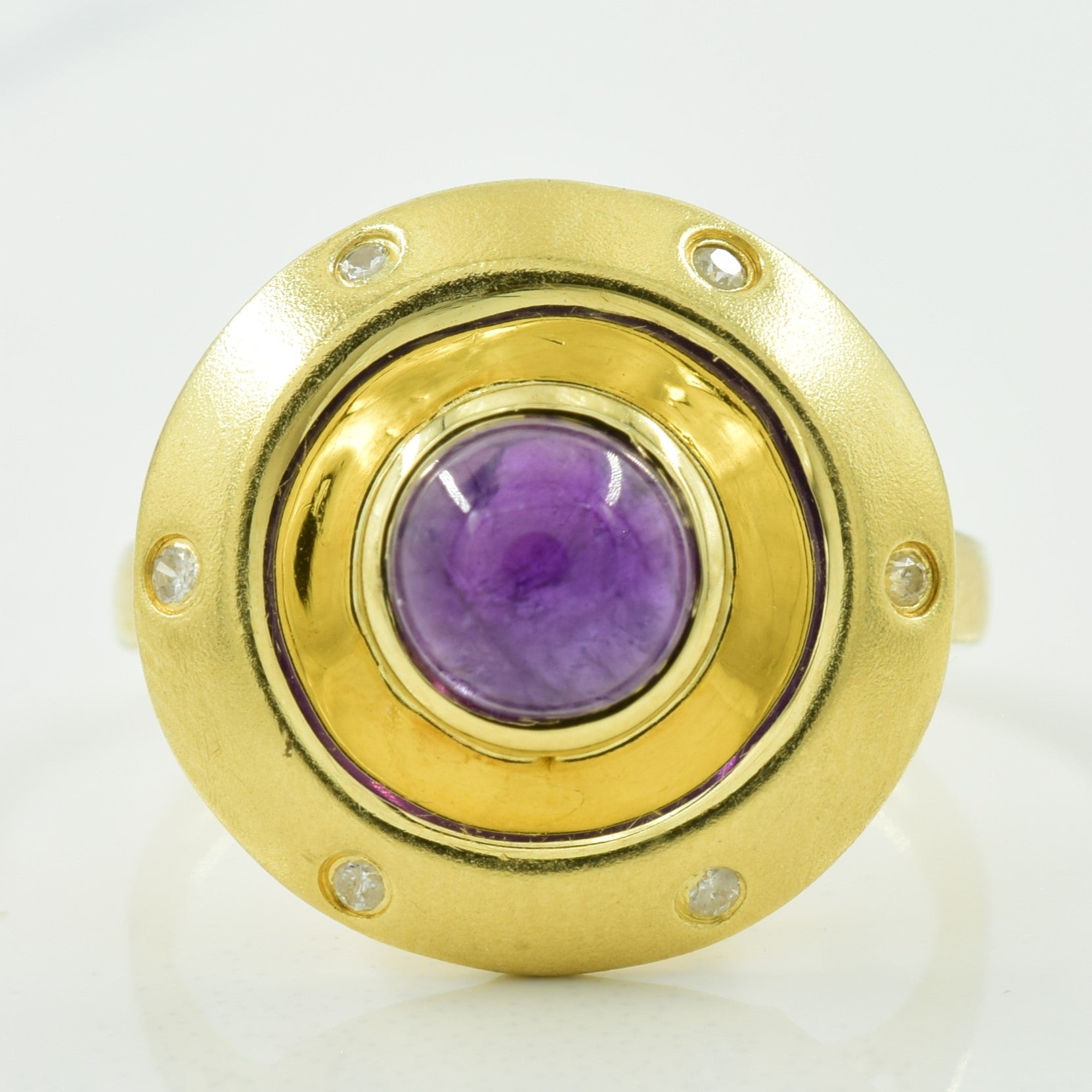 Amethyst & Diamond Ring | 0.70ct, 0.05ctw | SZ 6.5 |