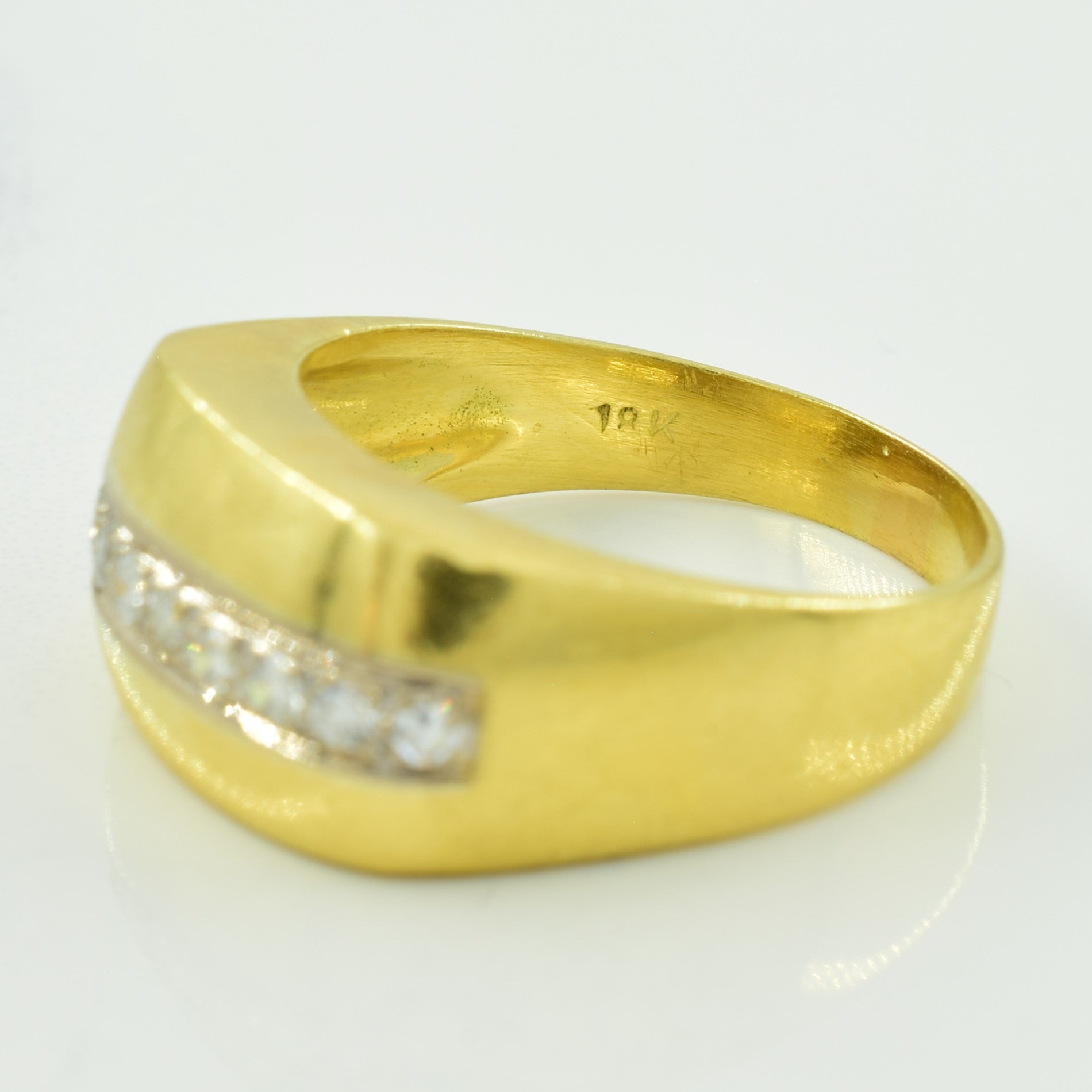 Pave Set Diamond Ring | 0.18ctw | SZ 6.75 |