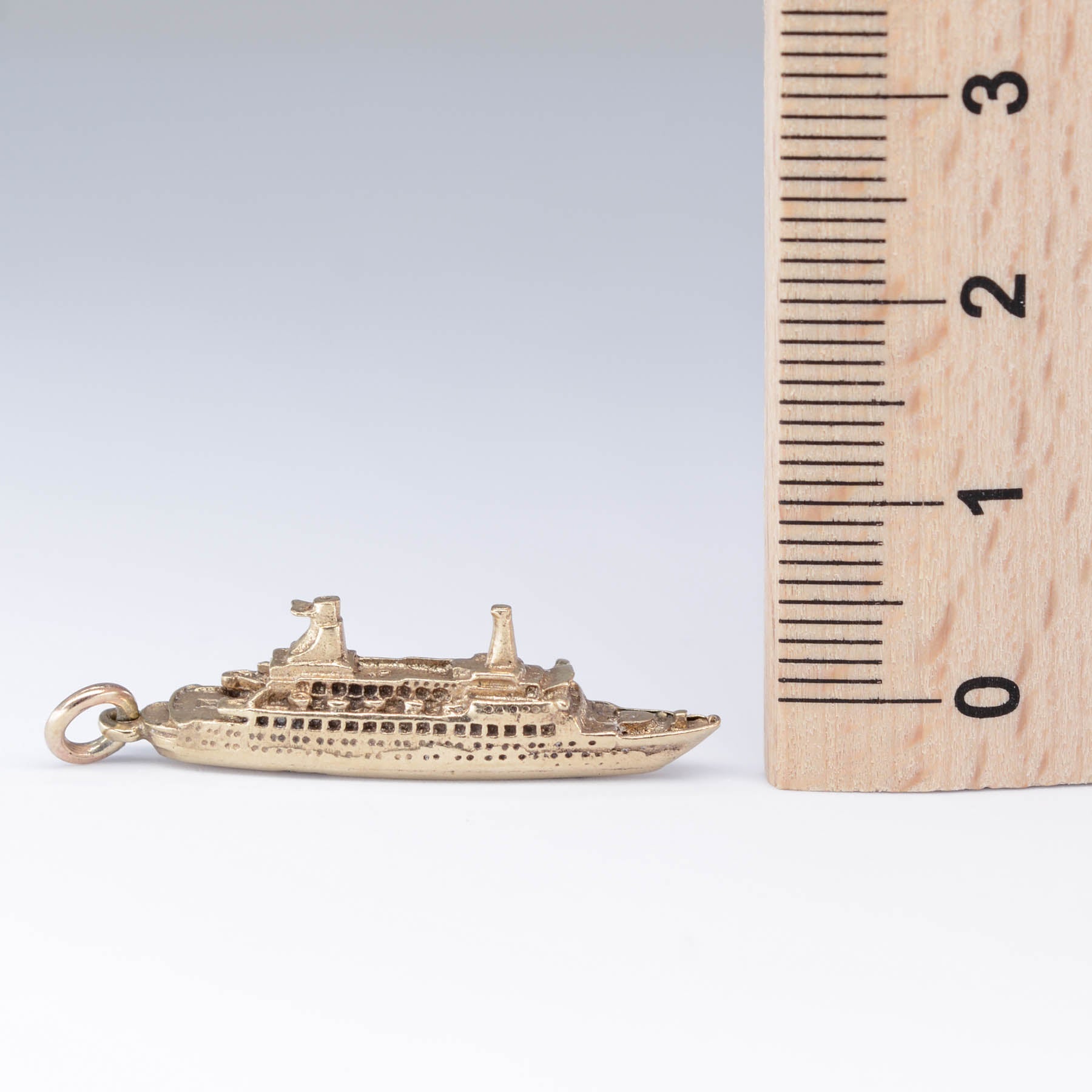 10k Pacific Princess Cruise Ship Charm - 100 Ways