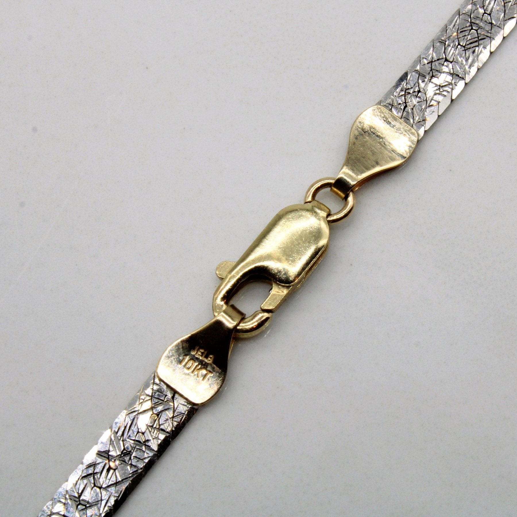 10k Reversible Nugget Detailed Herringbone Chain | 18" | - 100 Ways