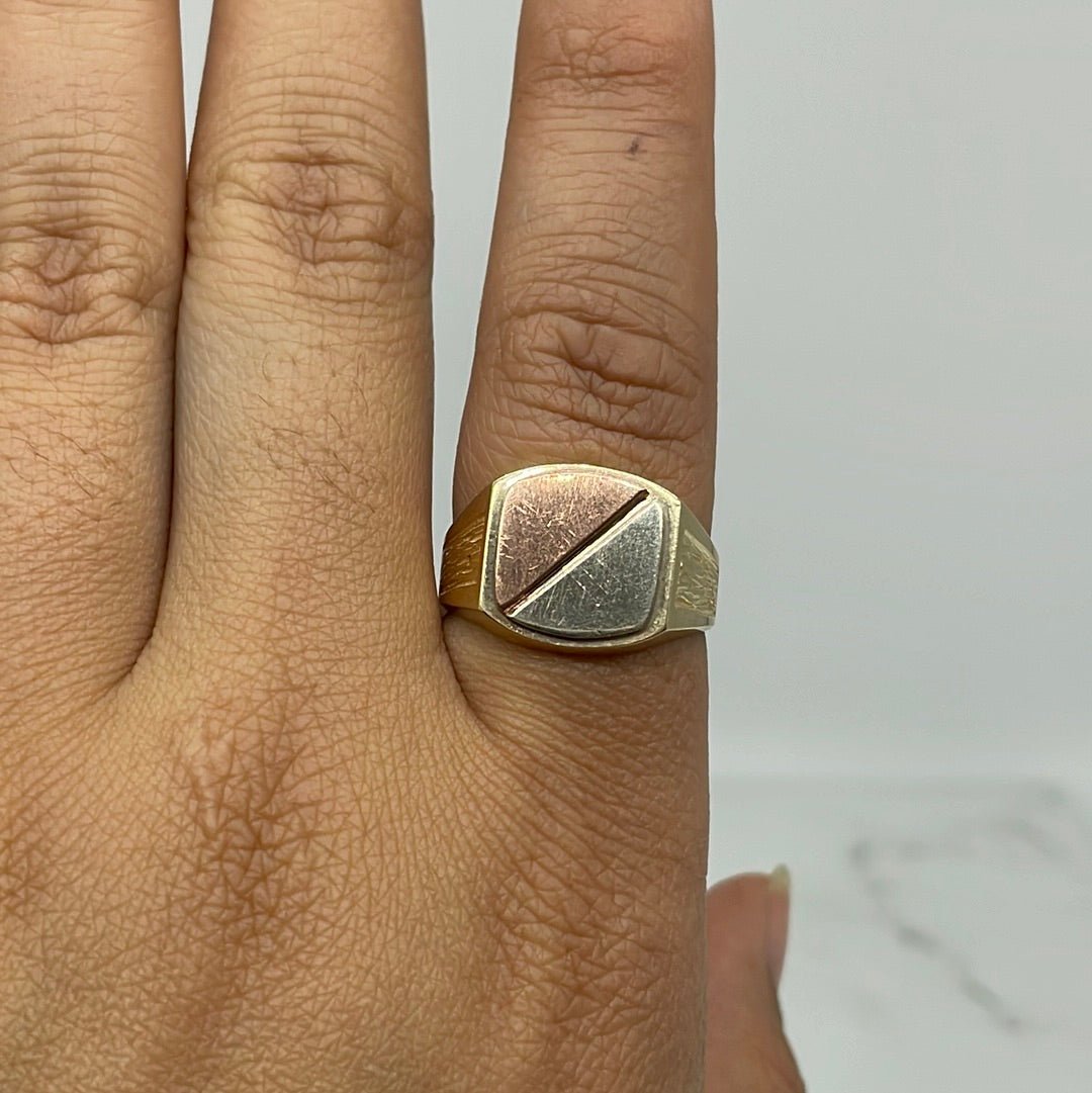 10k Two Tone Signet Ring | SZ 10 | - 100 Ways