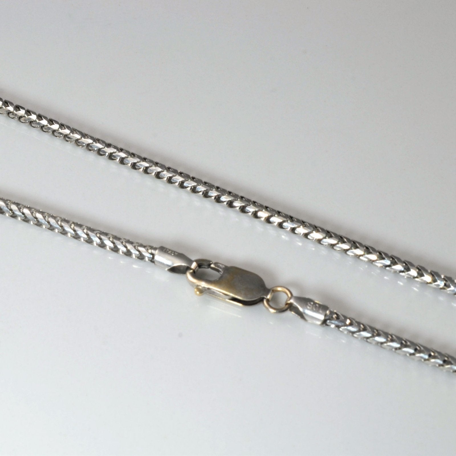 10k White Gold Rounded Wheat Chain | 26