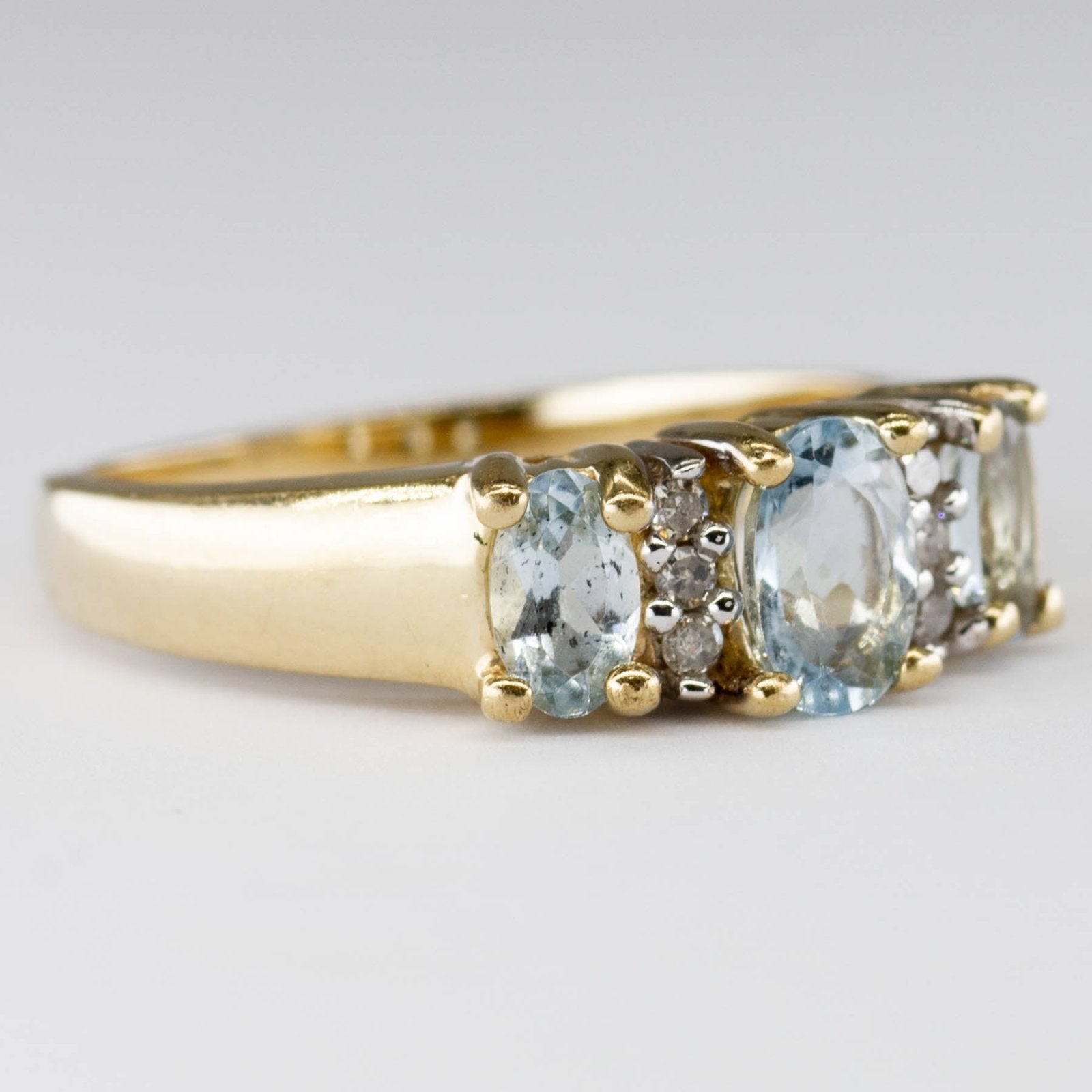 10k Yellow Gold Aquamarine and Diamond Ring | 0.75ctw | SZ 6 - 100 Ways