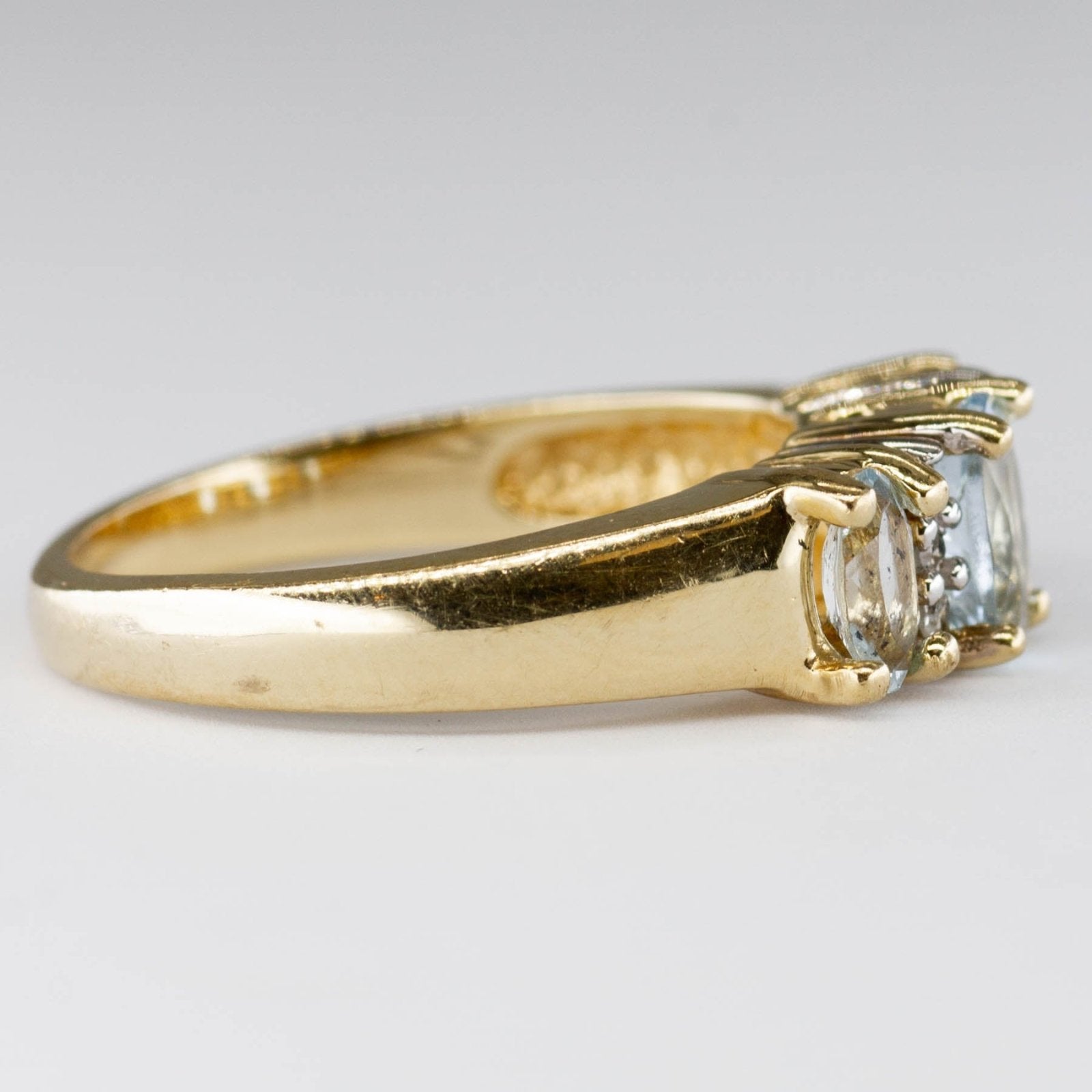 10k Yellow Gold Aquamarine and Diamond Ring | 0.75ctw | SZ 6 - 100 Ways