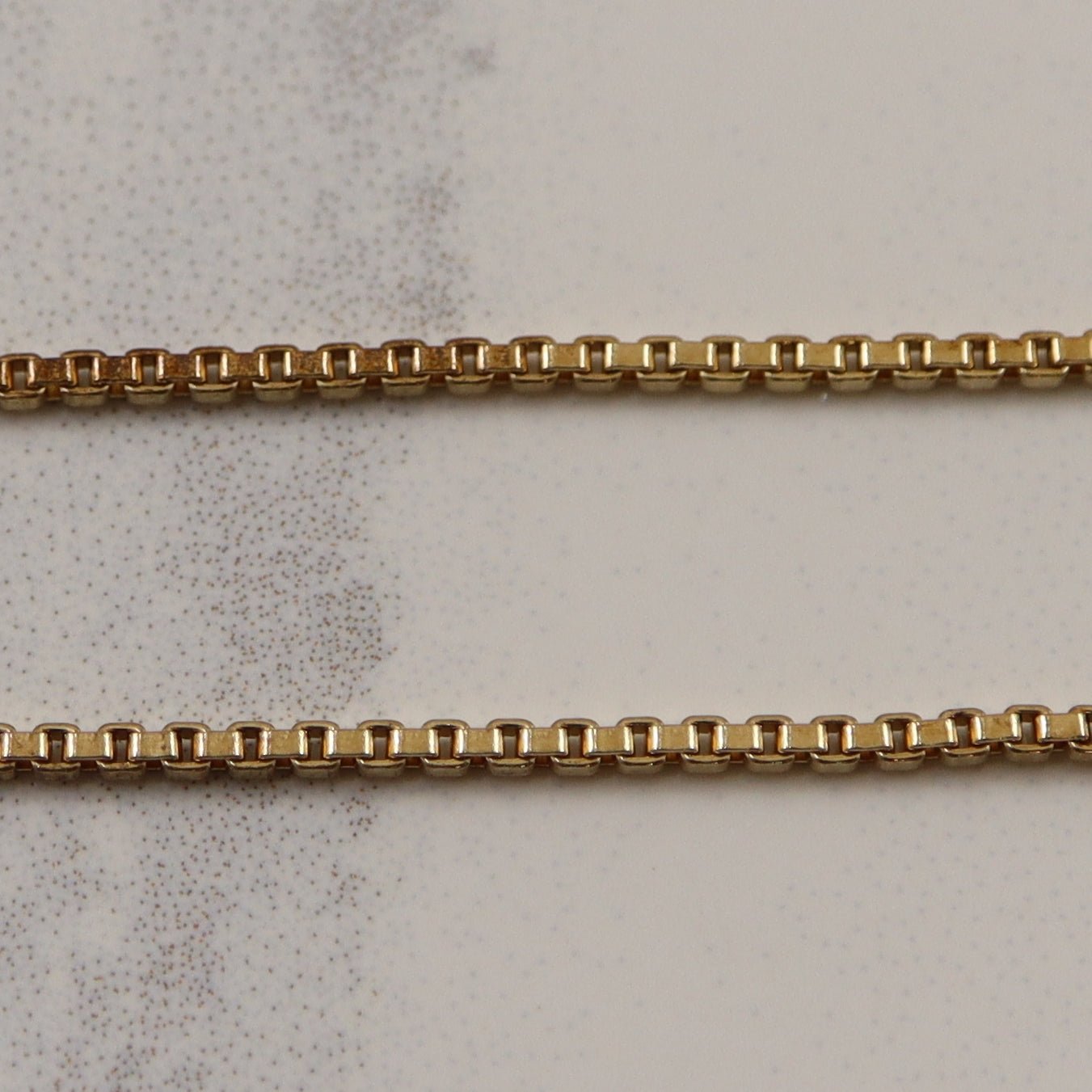 10k Yellow Gold Box Chain | 18.5" | - 100 Ways