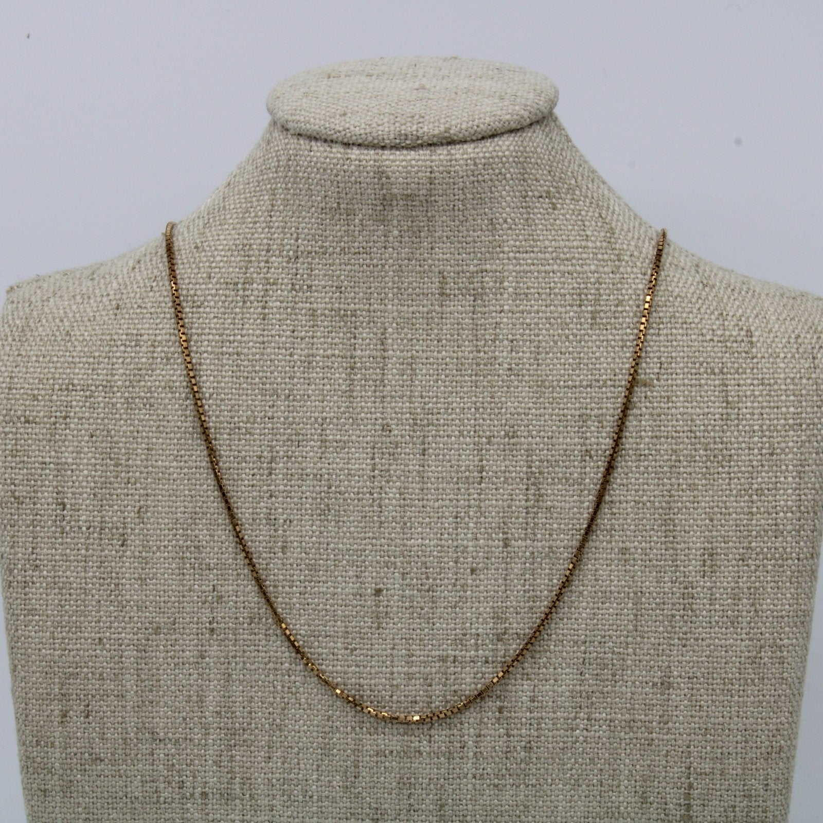 10k Yellow Gold Box Chain | 20