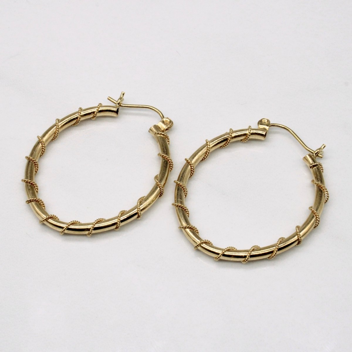 10k Yellow Gold Braided Hoop Earrings - 100 Ways
