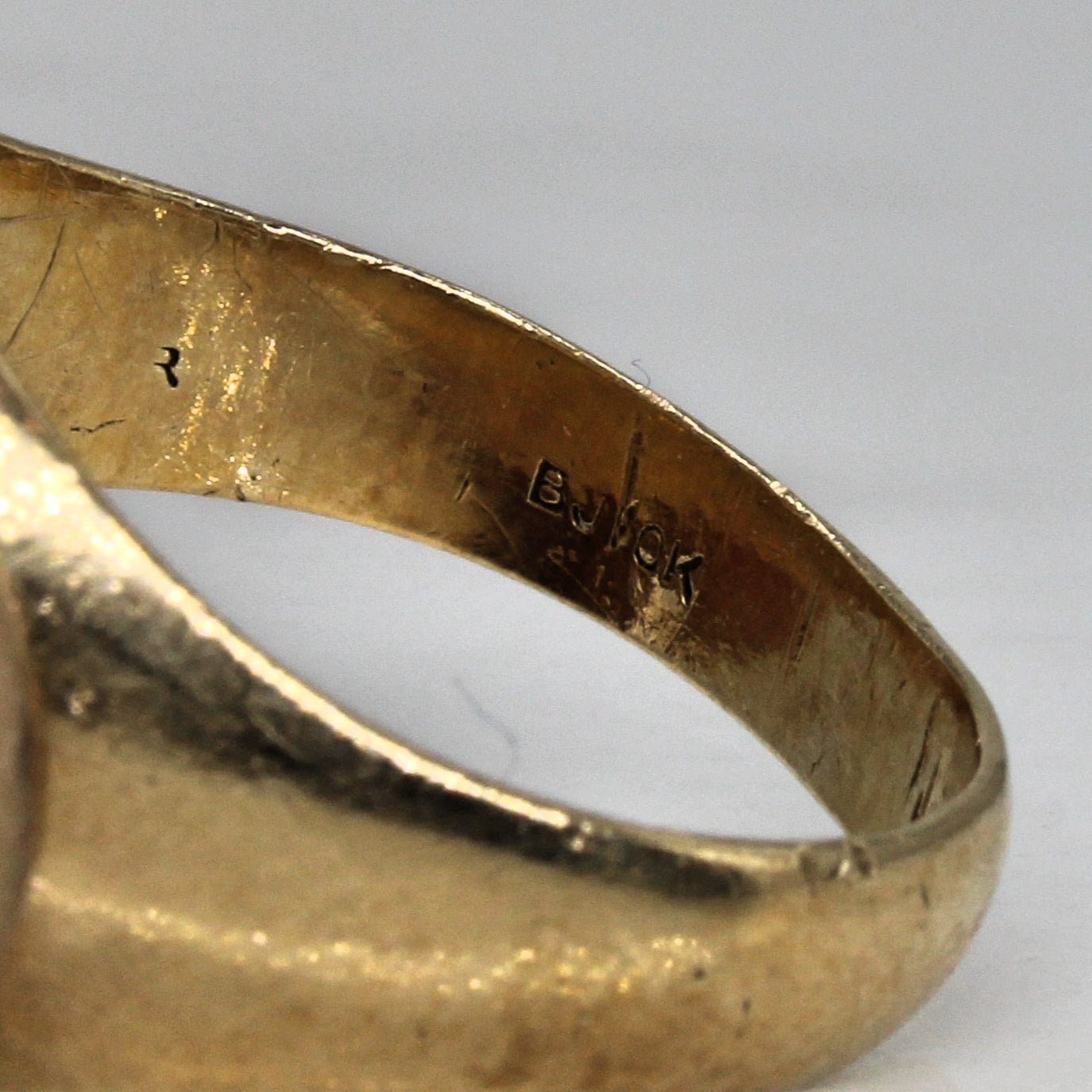 10k Yellow Gold 'B.S.U.' Signet Ring | SZ 8.25 | - 100 Ways