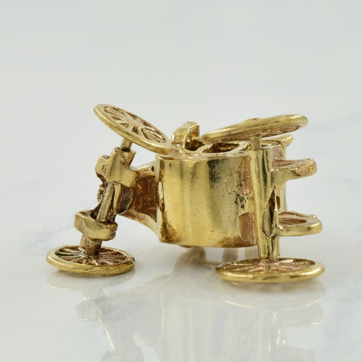 10k Yellow Gold Carriage Charm | - 100 Ways