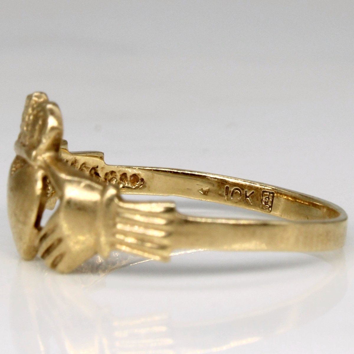 10k Yellow Gold Claddagh Ring | SZ 6.75 | - 100 Ways