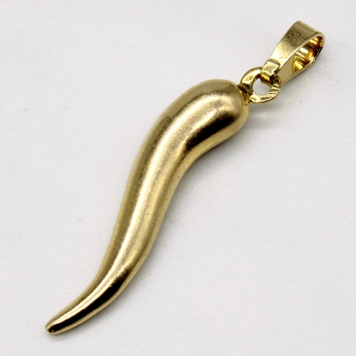 10k Yellow Gold Cornicello Pendant - 100 Ways