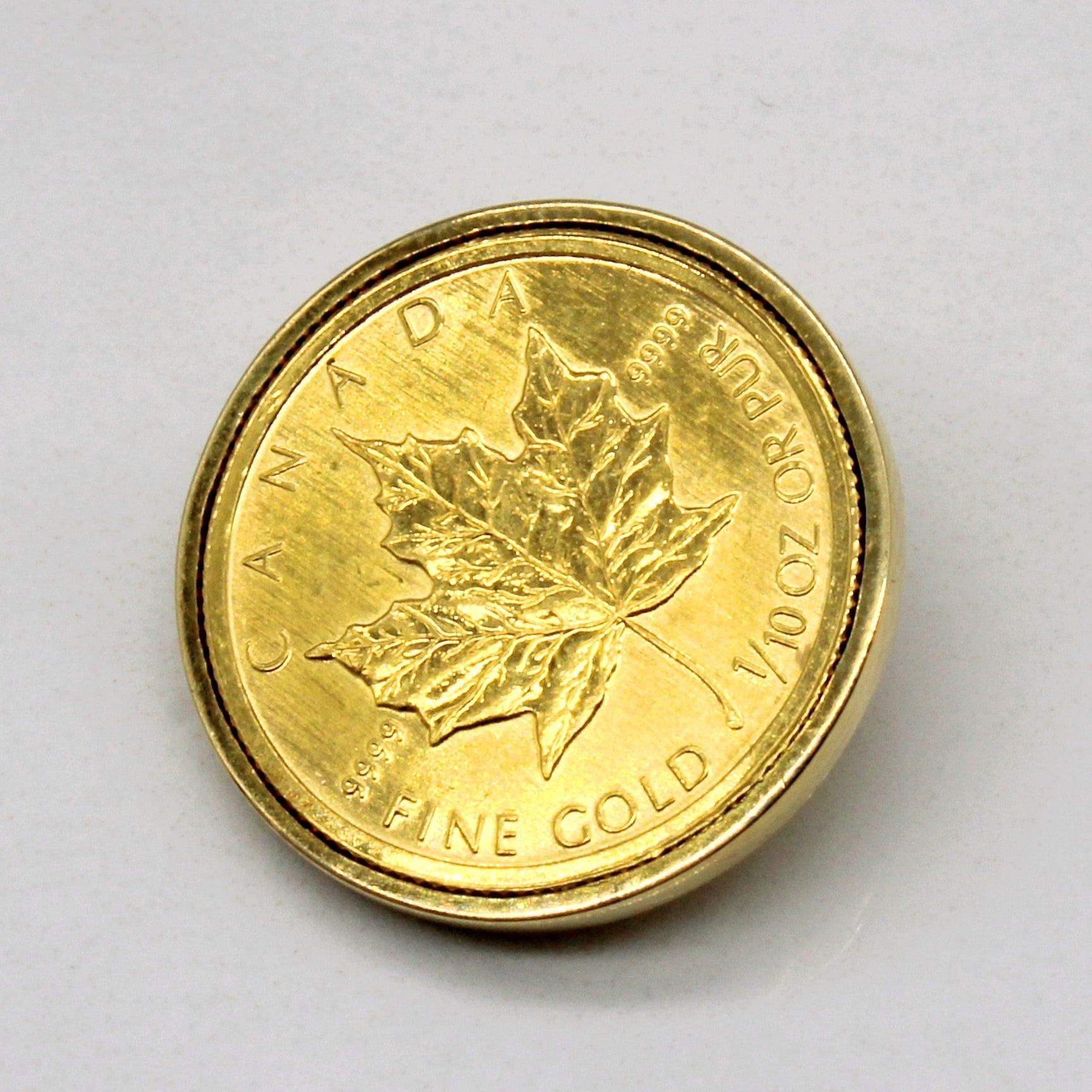 1/10th Ounce Gold Maple Leaf Coin Pendant - 100 Ways
