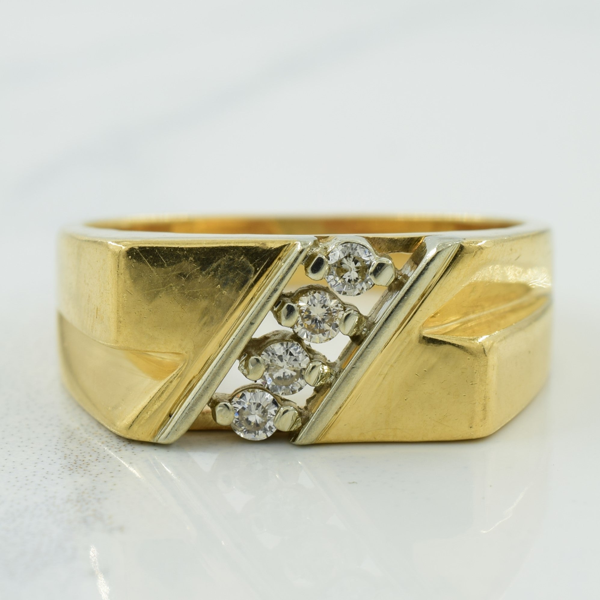 Diamond Row Ring | 0.12ctw | SZ 10 |