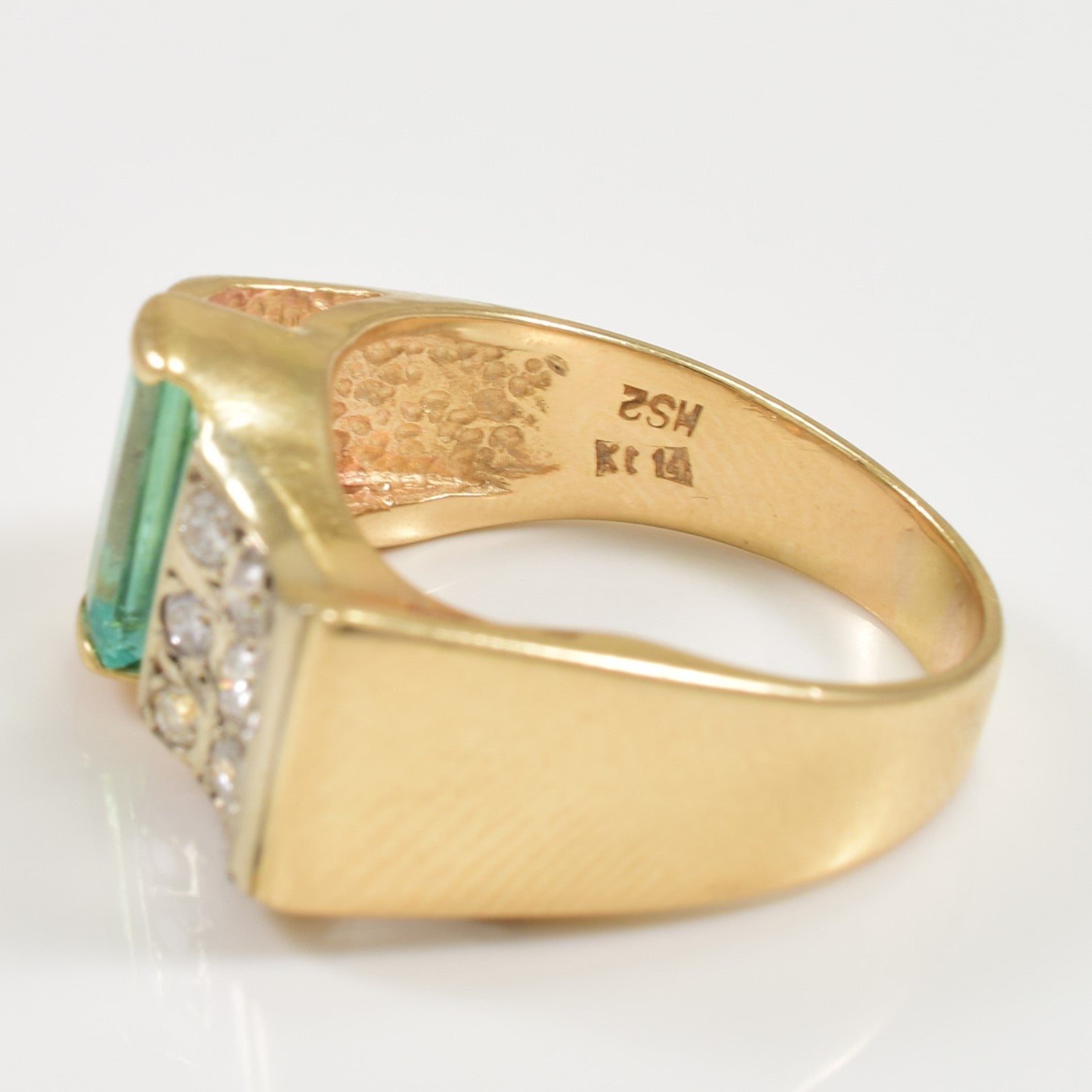 Emerald & Diamond Grid Ring | 0.65ct, 0.27ctw | SZ 6.75 |