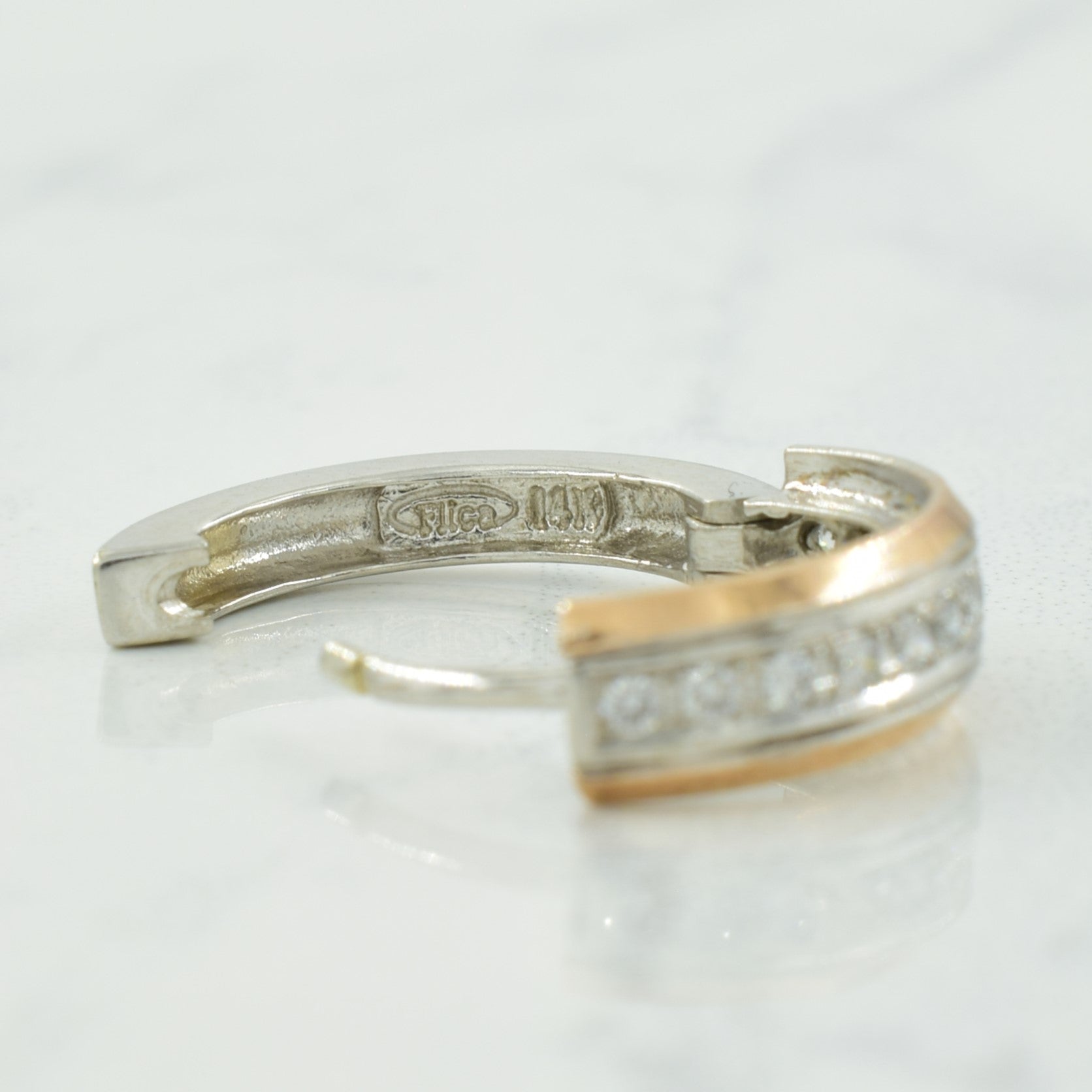 Boucles d'oreilles créoles bicolores or et diamants | 0,17 ct | 