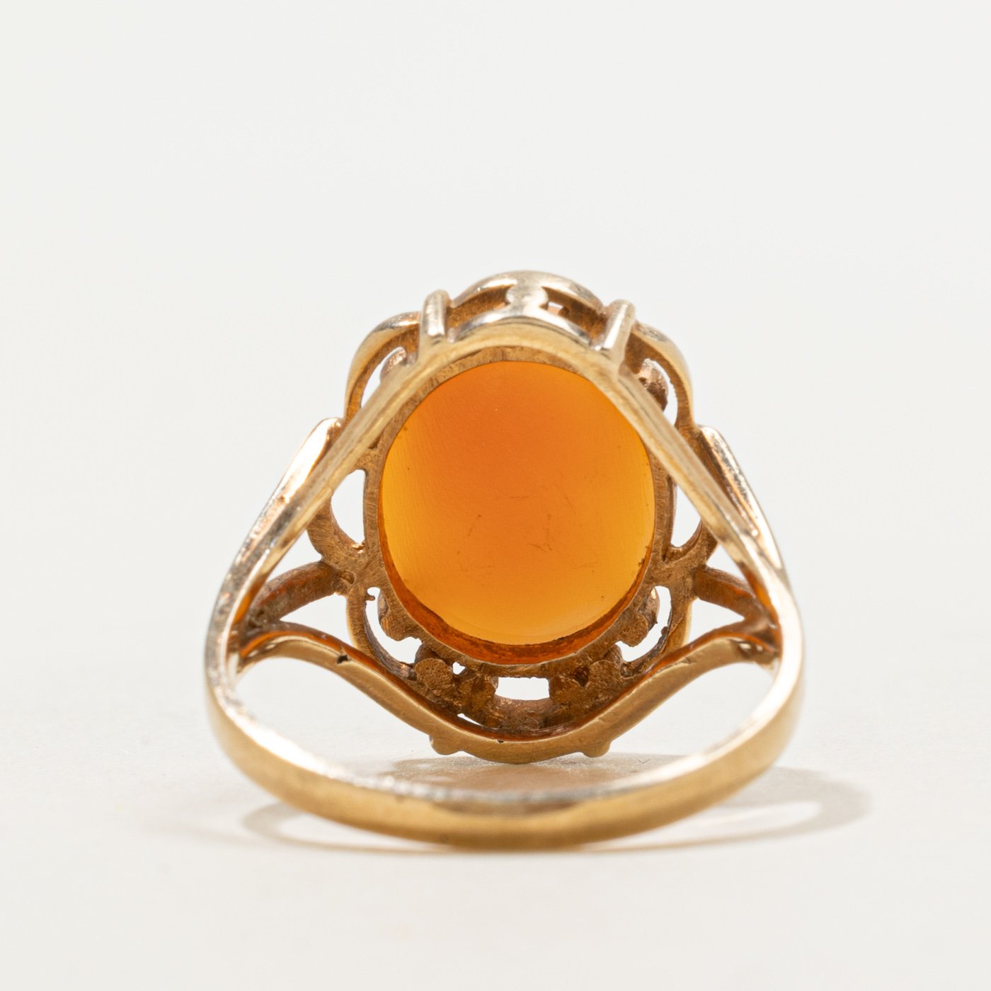 10K Ring with Shell Cameo