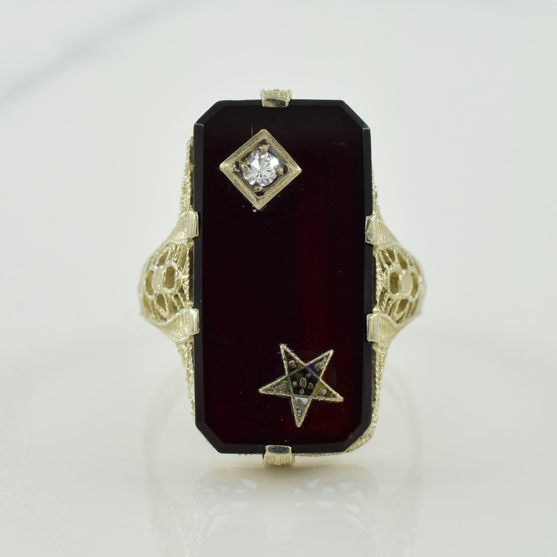Bague en onyx et diamants | 4,50 ct, 0,02 ct | Taille 4 | 
