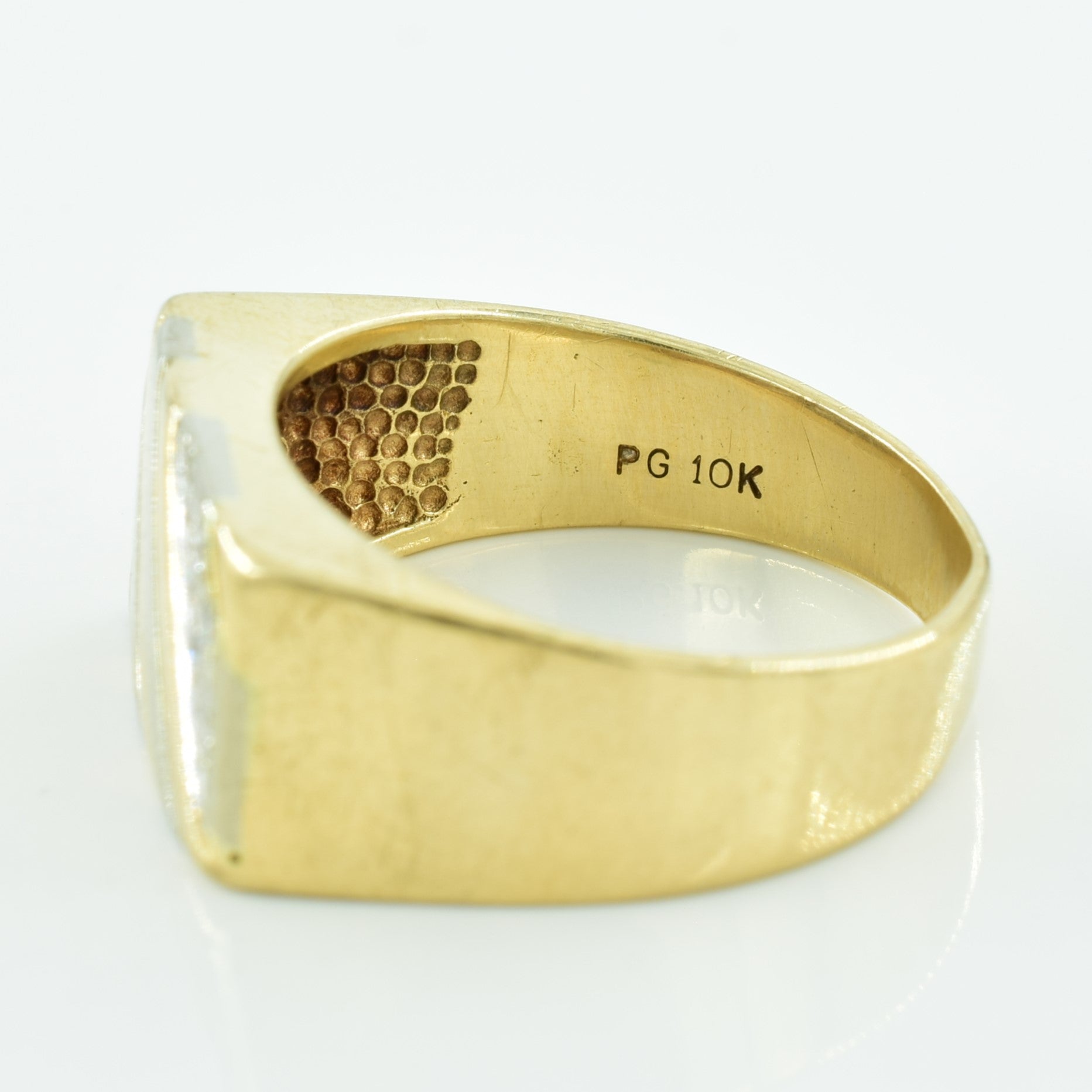 Two Tone Diamond Ring | 0.06ctw | SZ 8 |