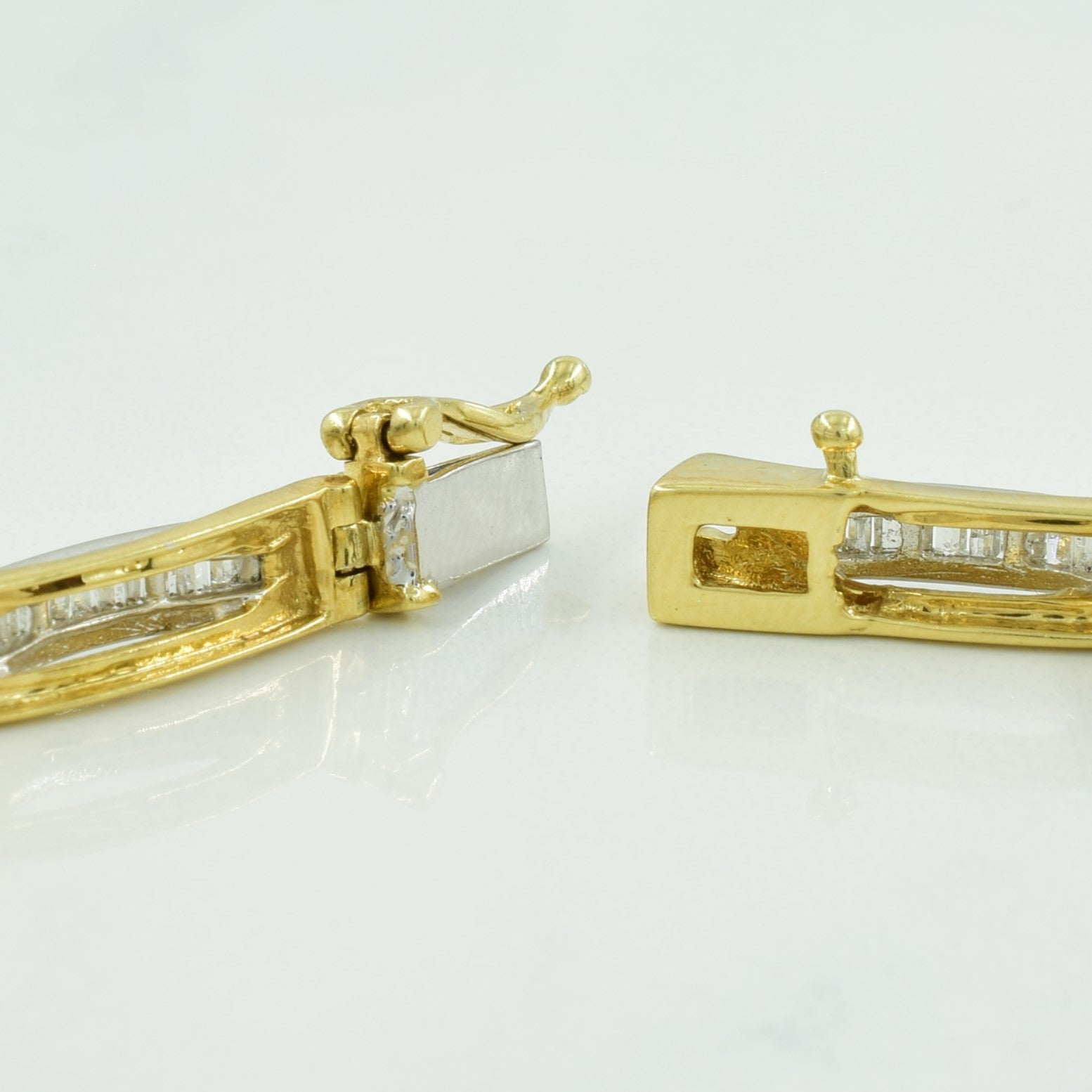 Two Tone Diamond Bracelet | 0.84ctw | 7.25" |