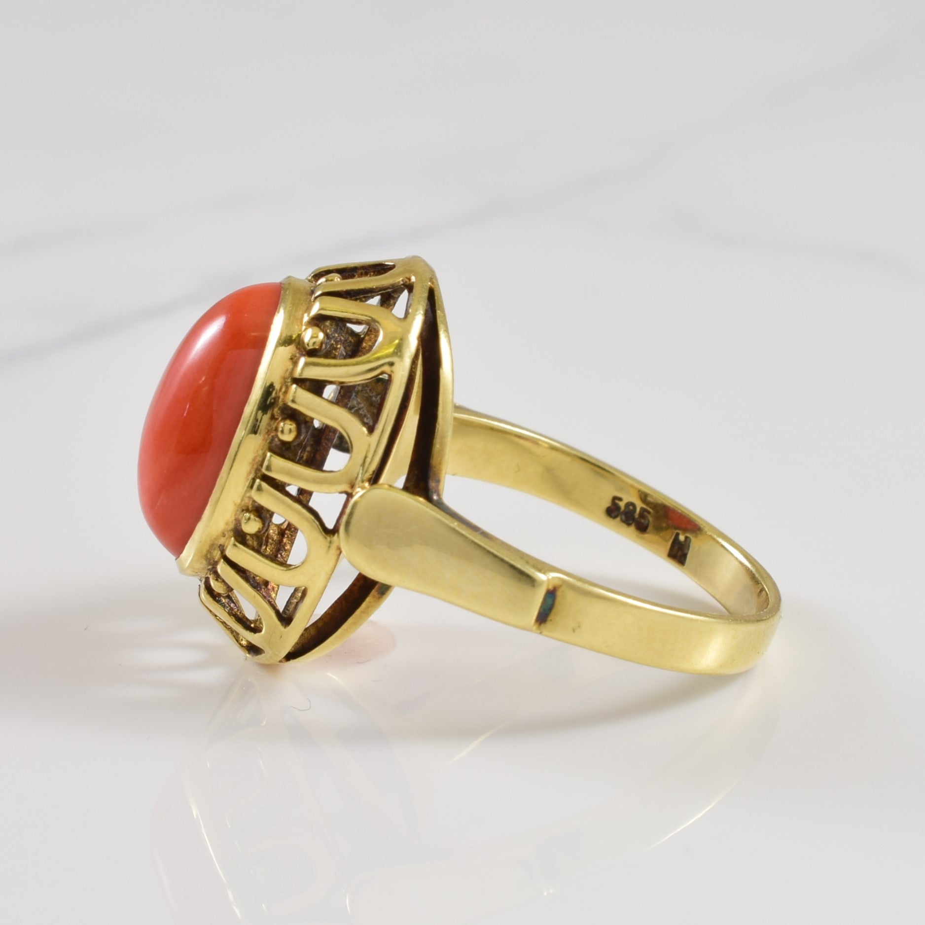 Coral Cocktail Ring | 3.00ct | SZ 6.5 |