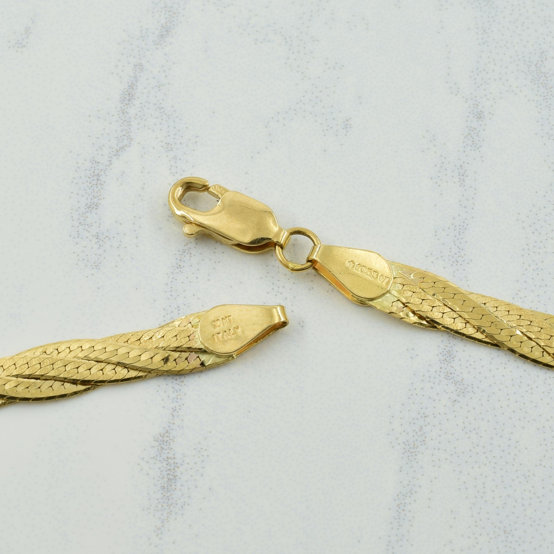 10k Yellow Gold Italian Hallmark Twisted Herringbone Chain | 18