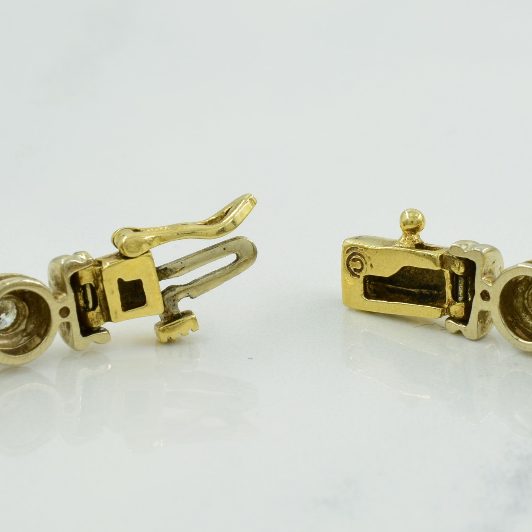 Two Tone Diamond Bracelet | 0.70ctw | 7" |