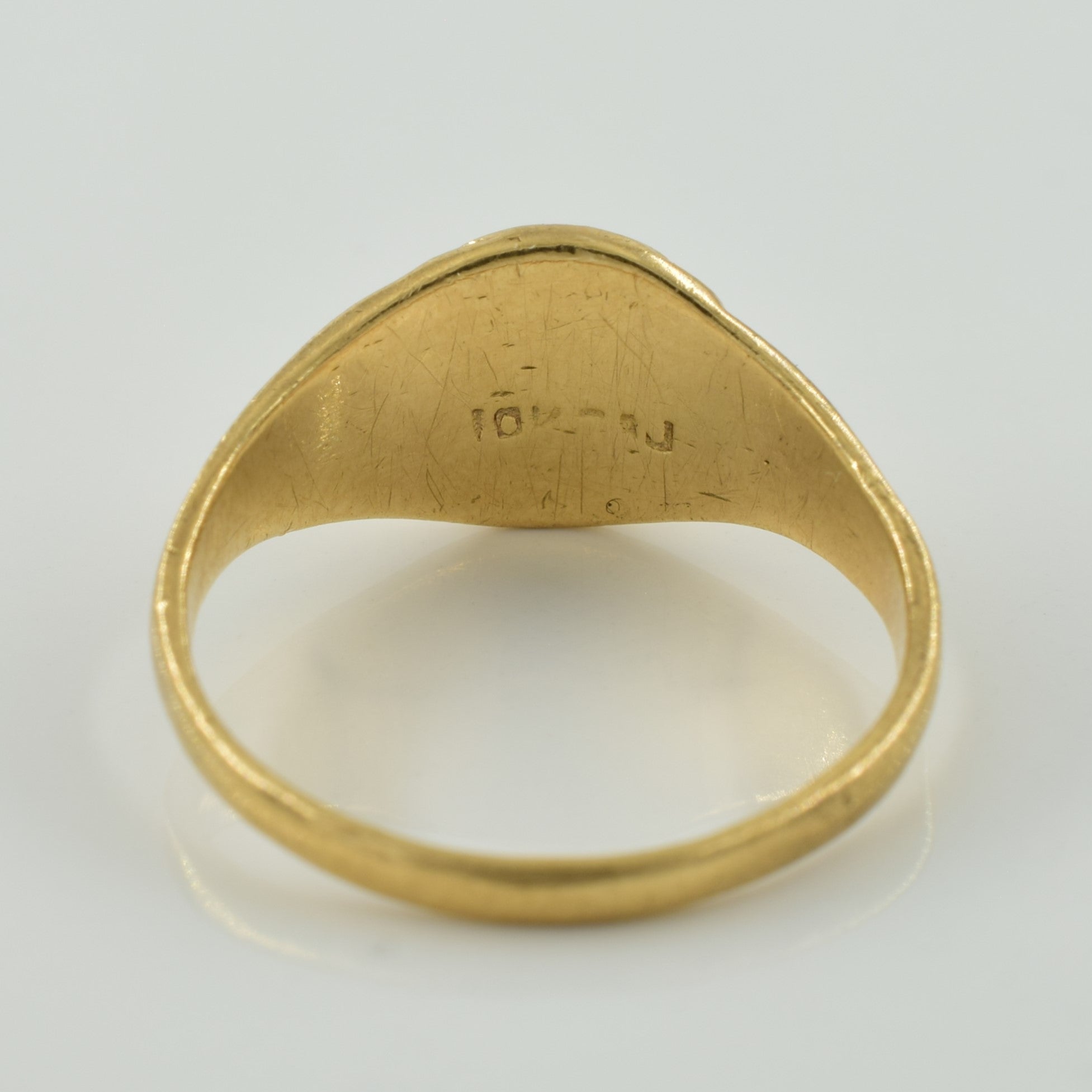 10k Yellow Gold Plain Signet Ring | SZ 5.5 |