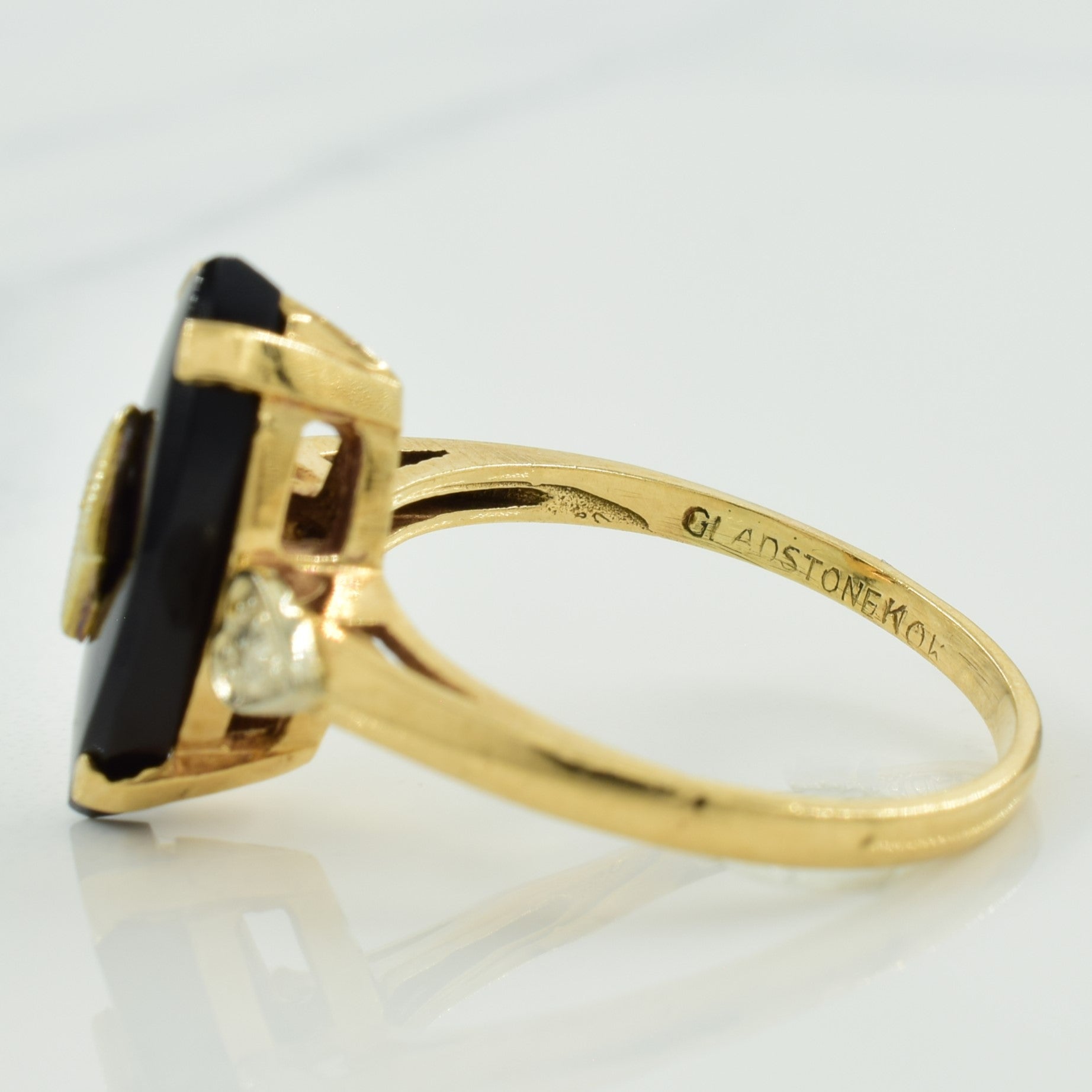 Black Onyx & Diamond Ring | 2.00ct, 0.01ct | SZ 5.75 |
