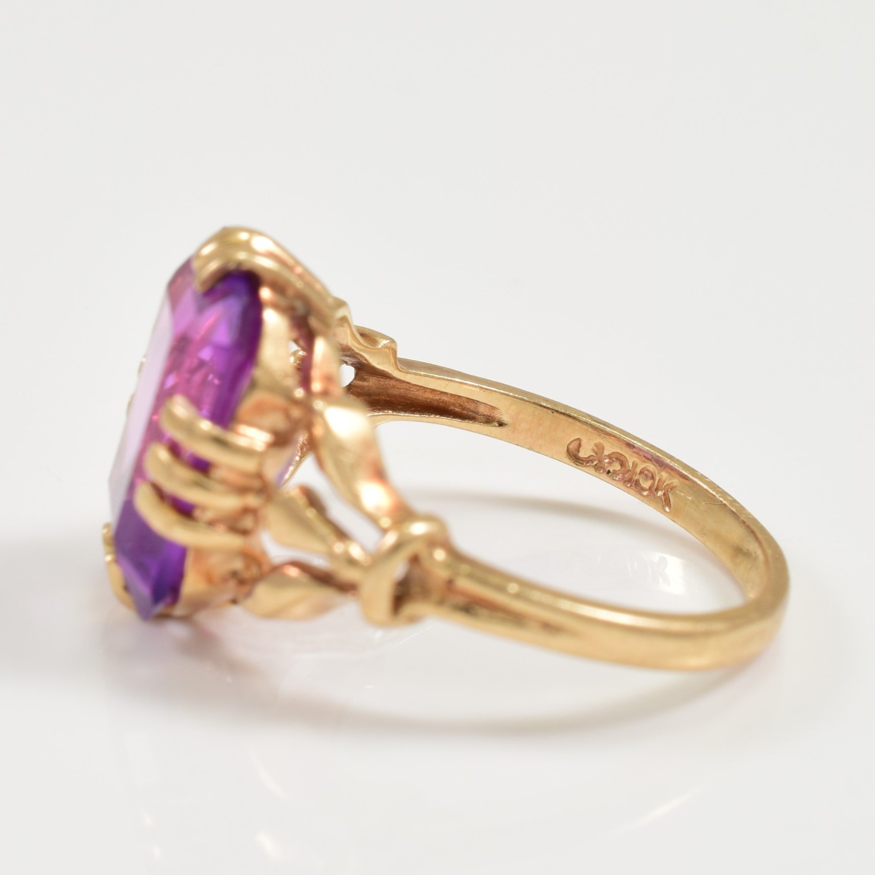 Synthetic Purple Sapphire Ring | 3.85ct | SZ 2.75 |