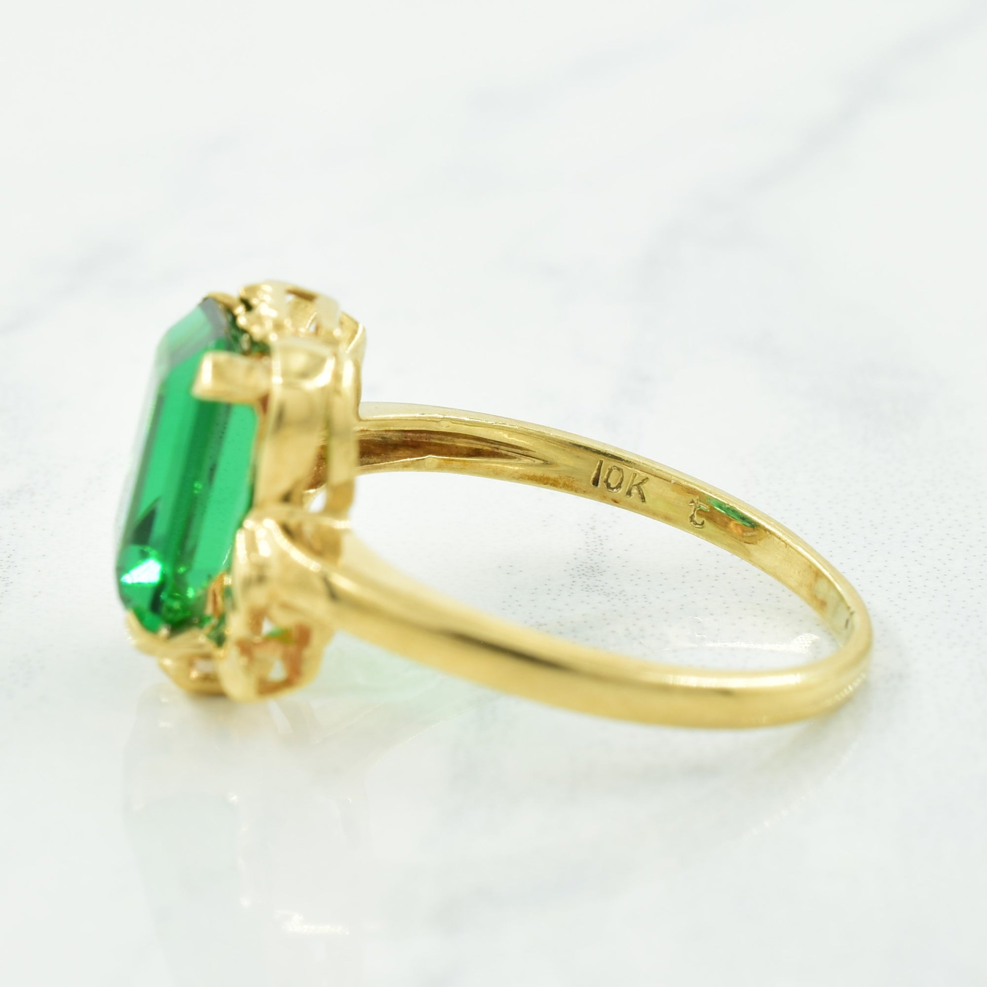 Green Glass (Paste) Ring | 3.50ct | SZ 8 |