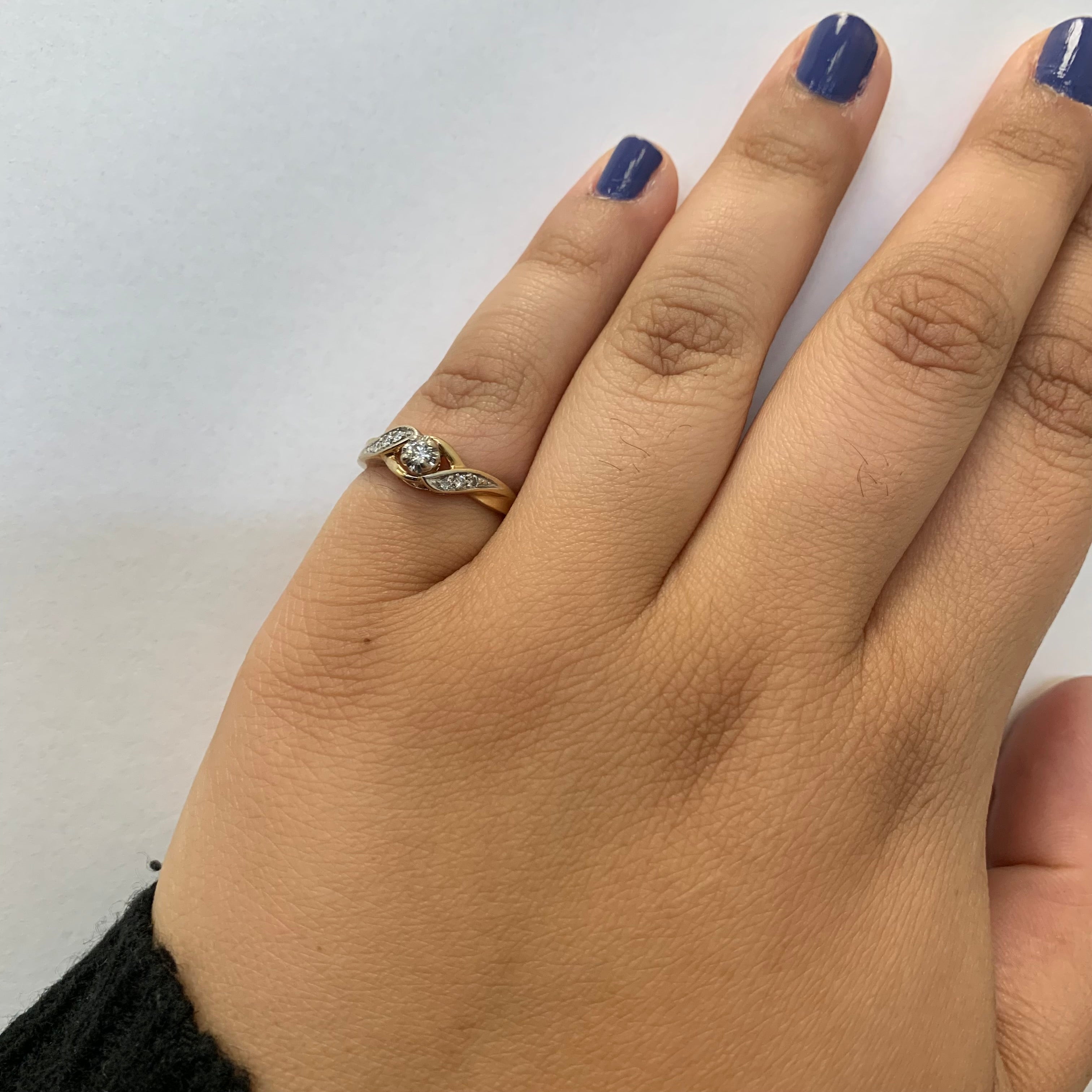 Diamond Bypass Ring | 0.10ctw | SZ 6 |