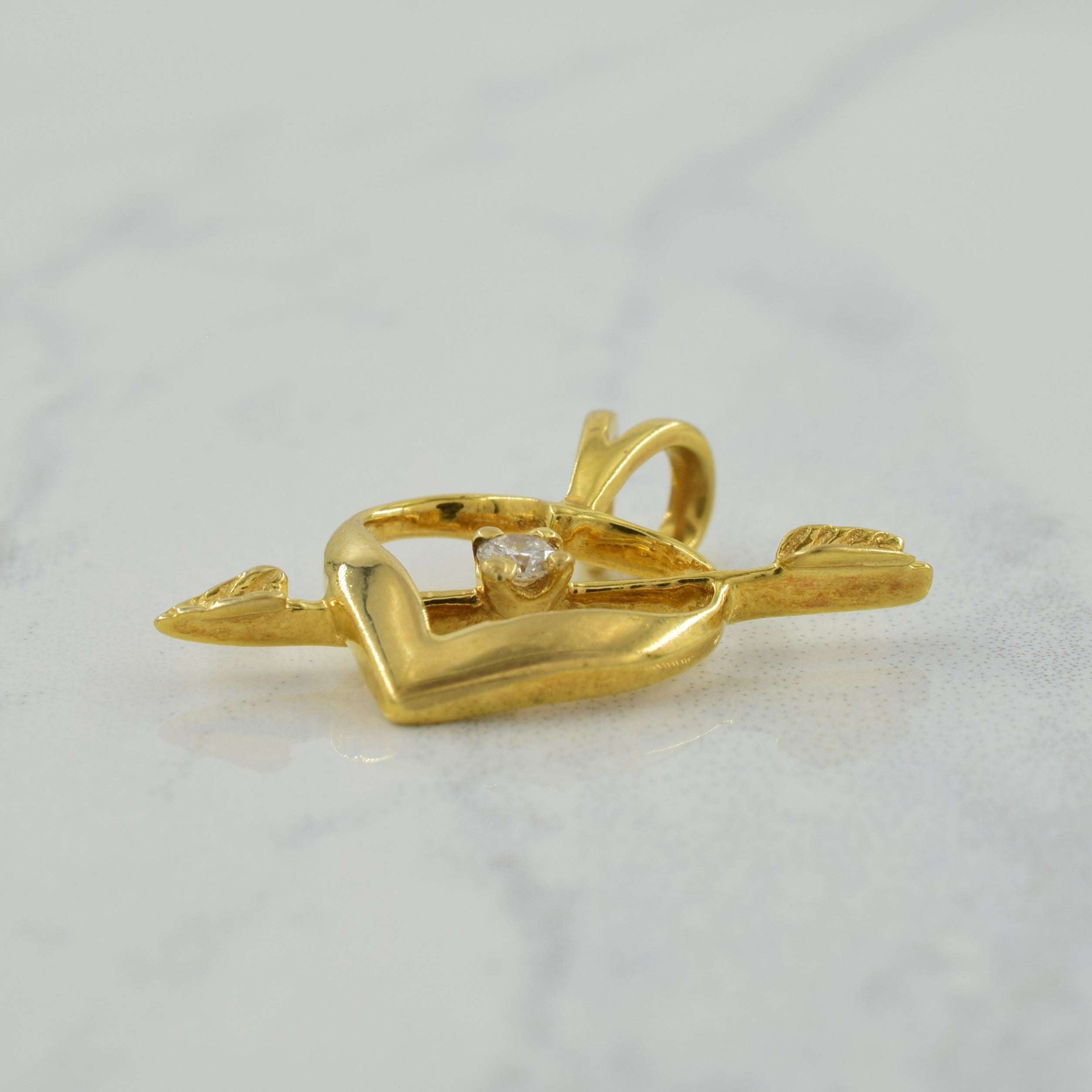 Diamond Heart & Arrow Pendant | 0.06ct |