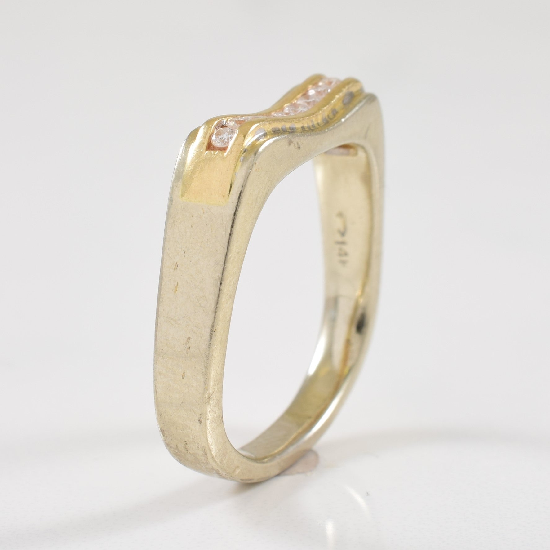 Channel Set Diamond Ring | 0.20ctw | SZ 7.75 |