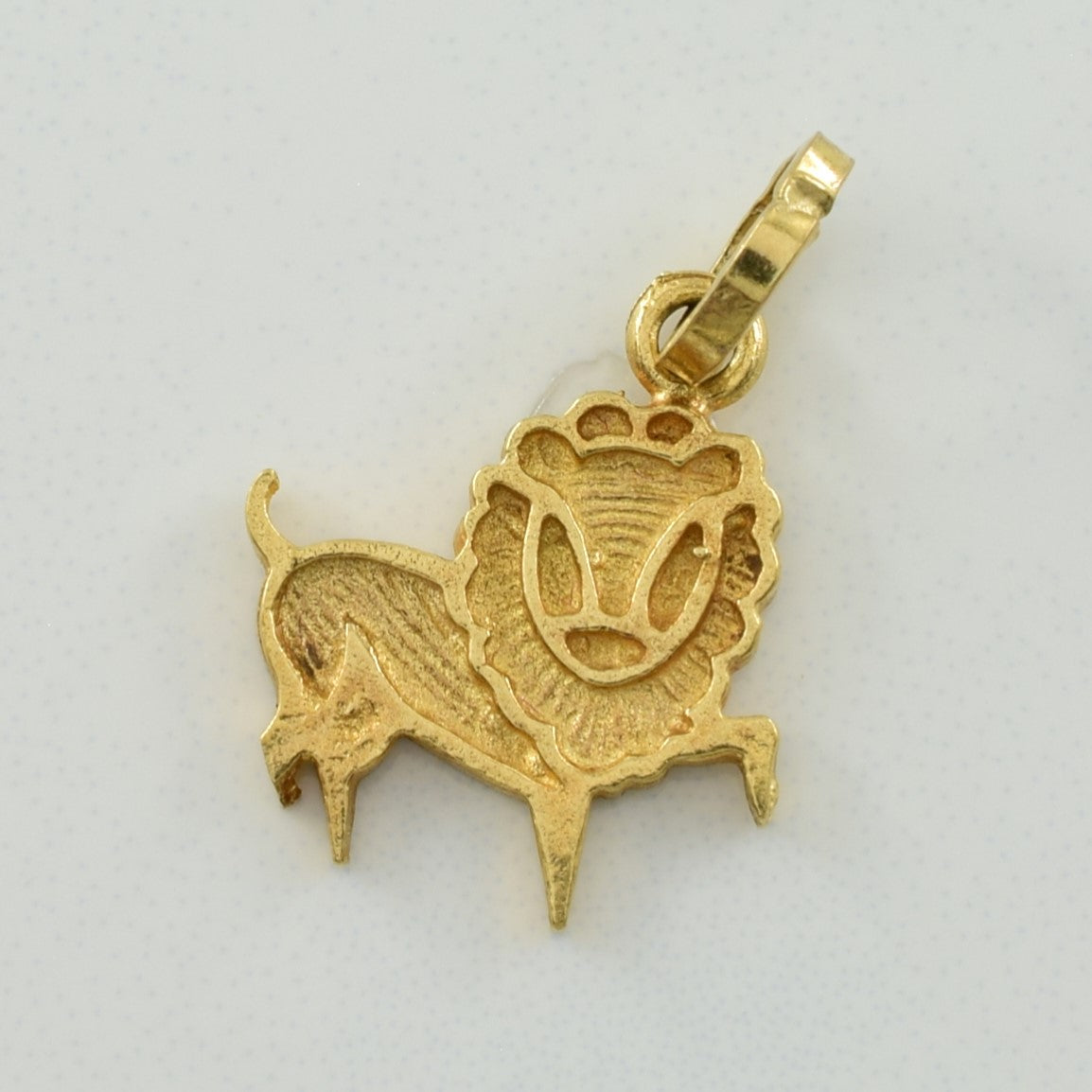 10k Yellow Gold Lion Charm |