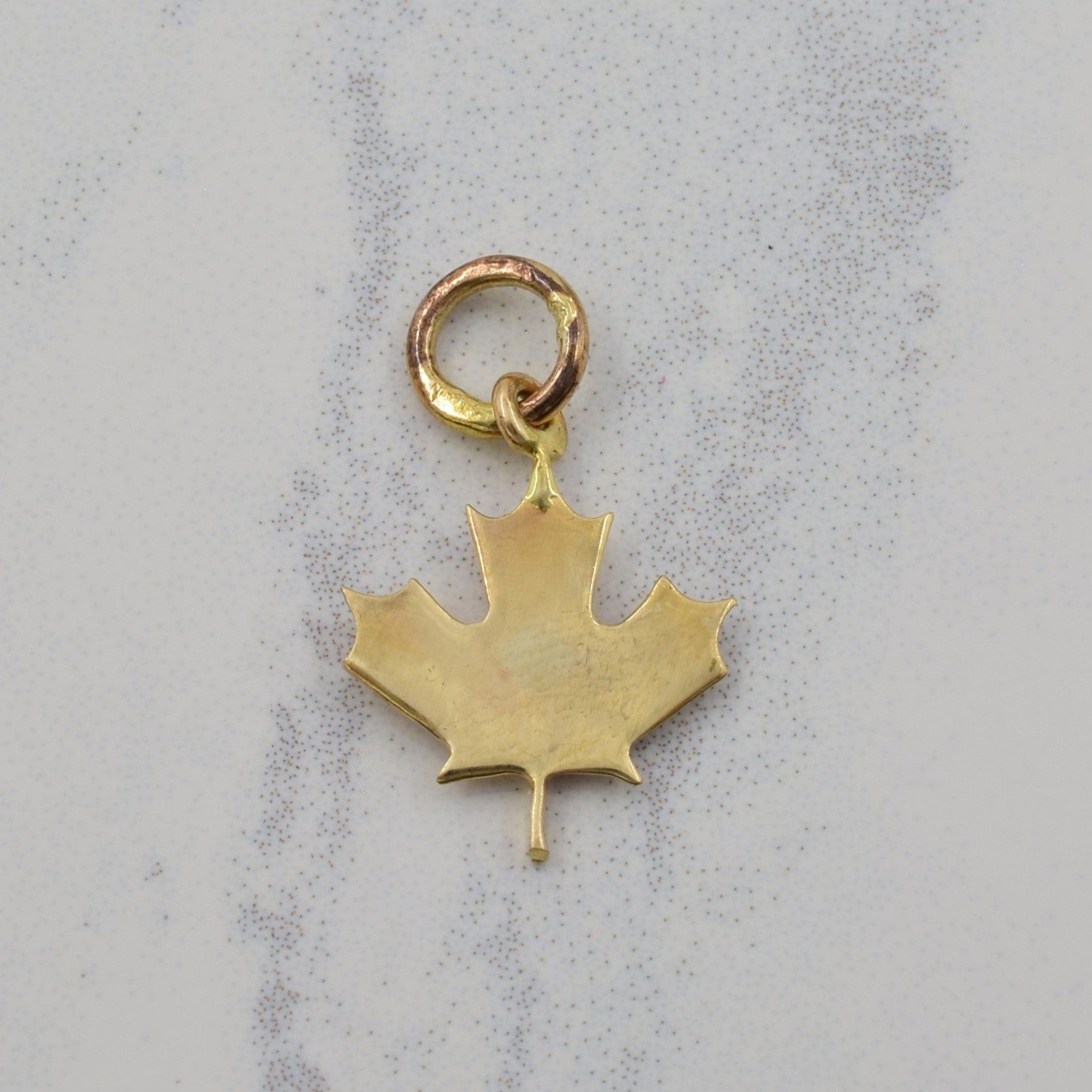 10k Yellow Gold Maple Leaf Charm |