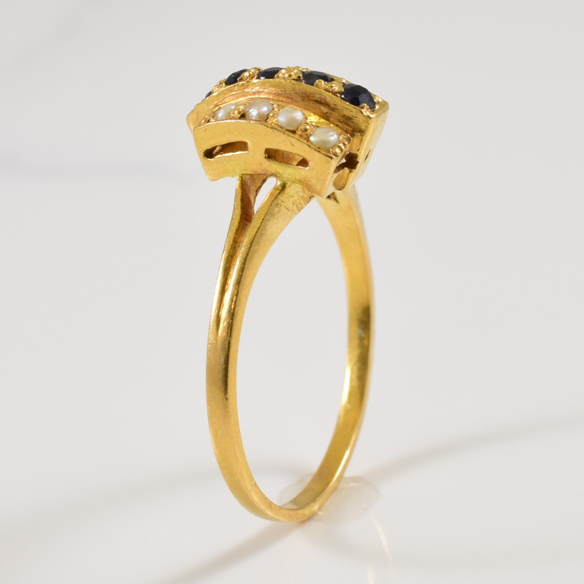 22k Sapphire & Seed Pearl Ring| 0.25ctw | SZ 6.75 |