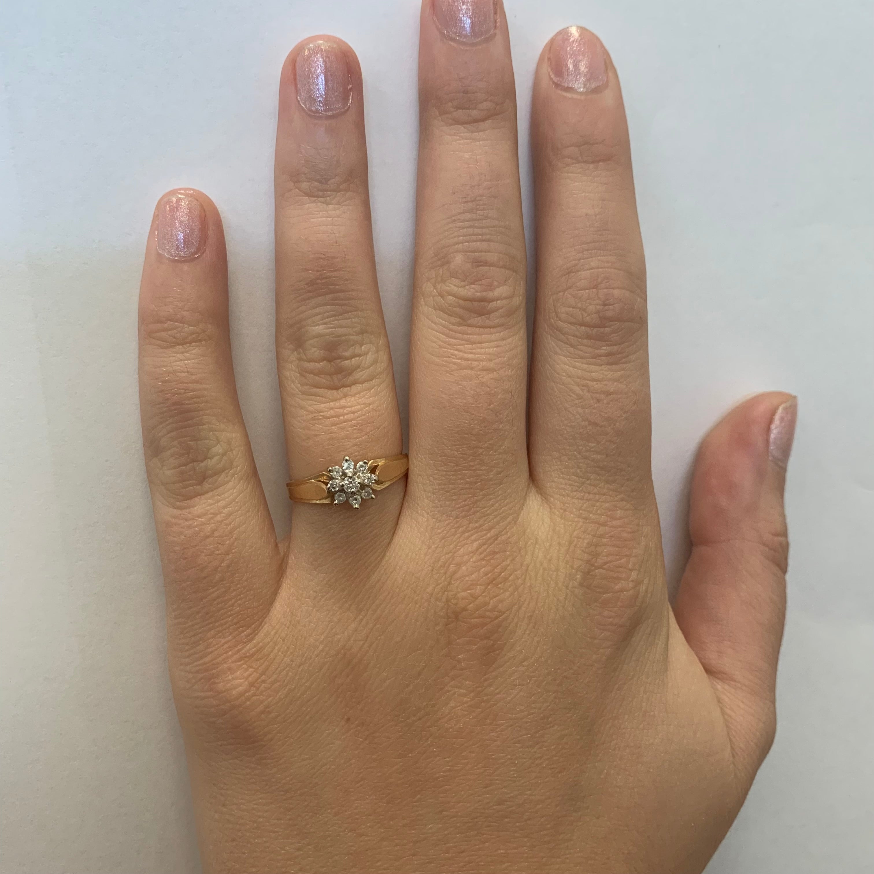 Diamond Starburst Ring | 0.20ctw | SZ 6.25 |