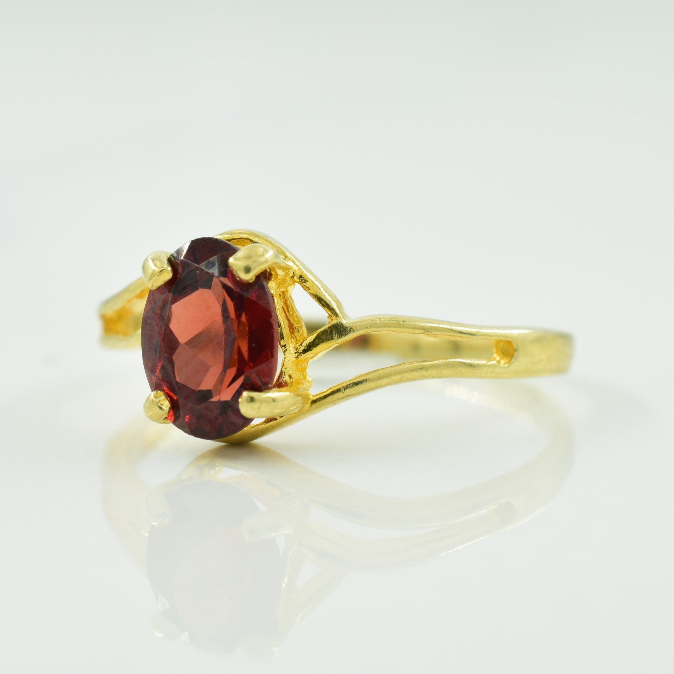 Bague contournante en grenat | 0,90 ct | Taille 4,75 | 