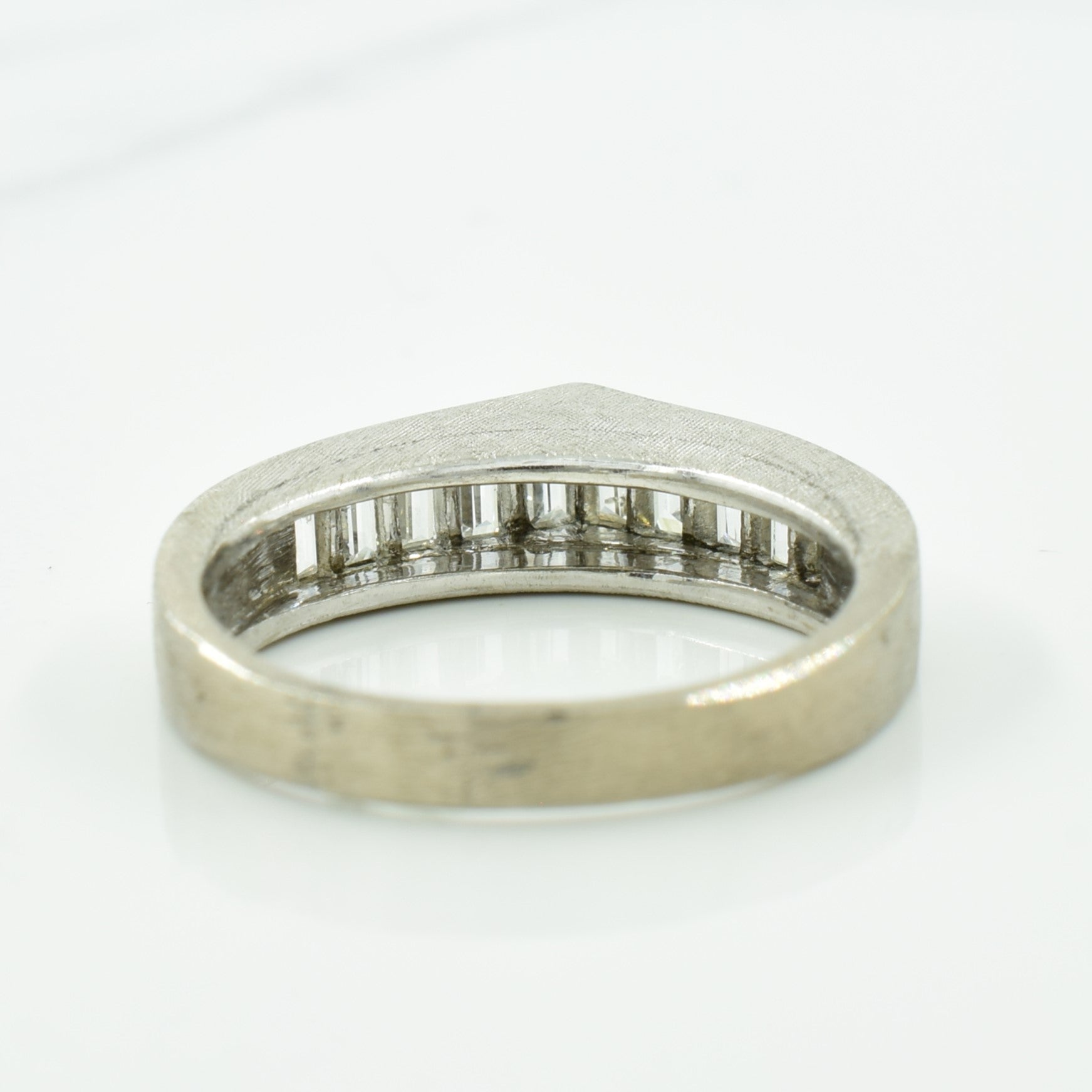 Pointed Diamond Ring | 0.65ctw | SZ 5 |