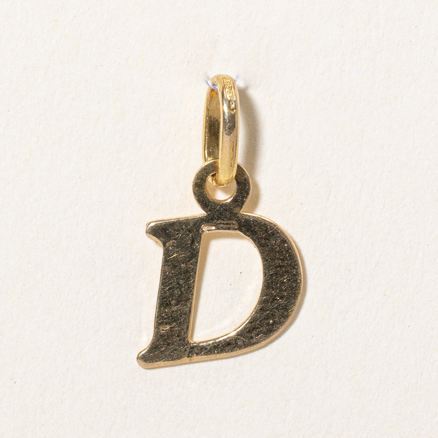 18k Yellow Gold D Initial Charm