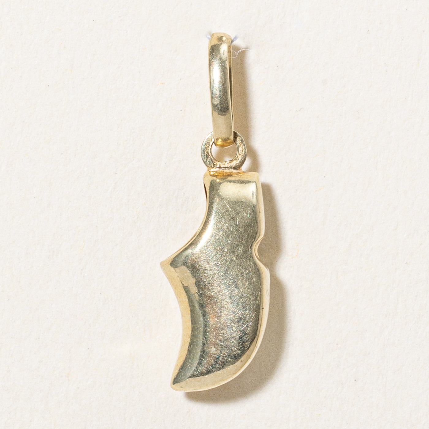 Breloque sabot en bois en or jaune 14 carats 
