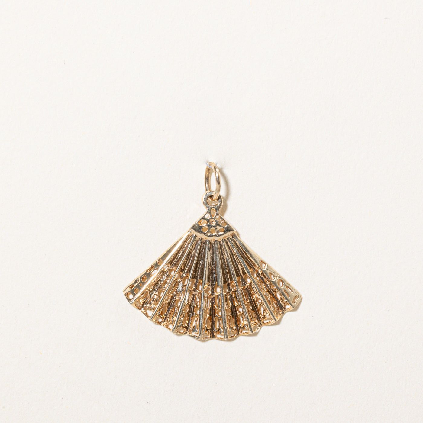 10k Yellow Gold Fan Charm