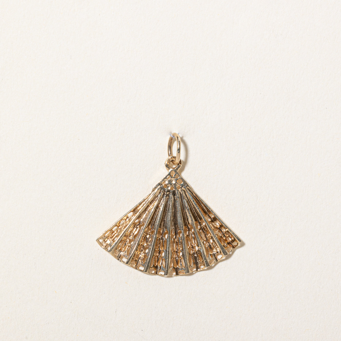 10k Yellow Gold Fan Charm
