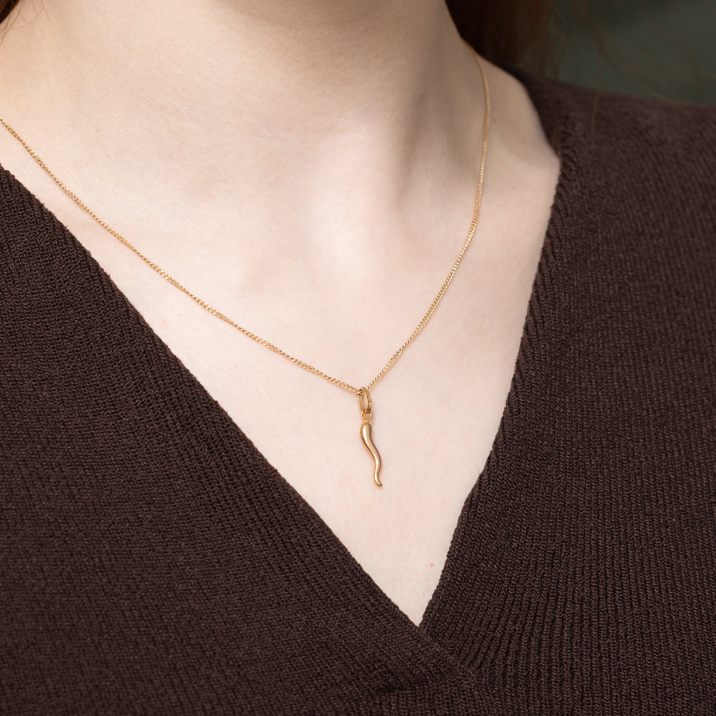 18K Yellow Gold Italian Cornicello Pendant
